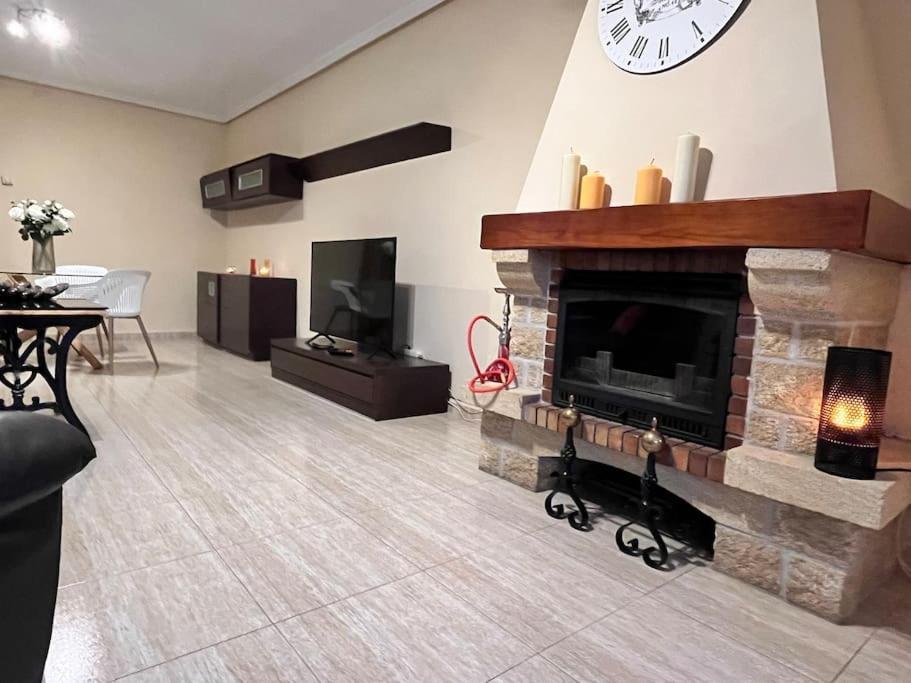 Alquilo chalet completo