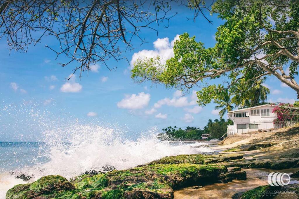 Deep Waterfront west coast 3 bed beach house