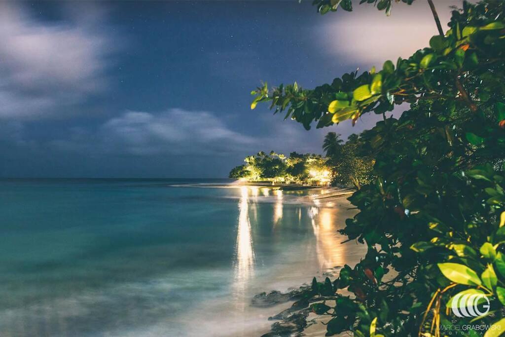 Deep Waterfront west coast 3 bed beach house