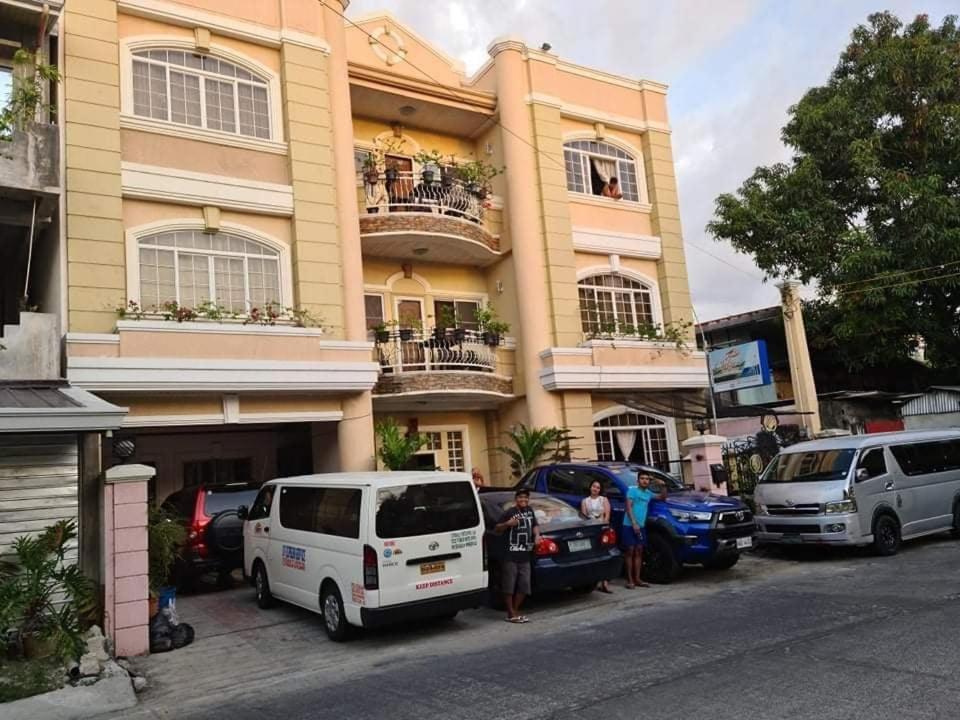 Chelsiefaye GuestHouse view 2