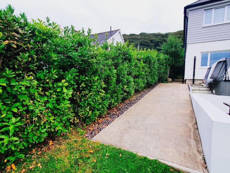 Thorndale - Luxury Coastal Home - Hot Tub , Cinema & Games Room view 3