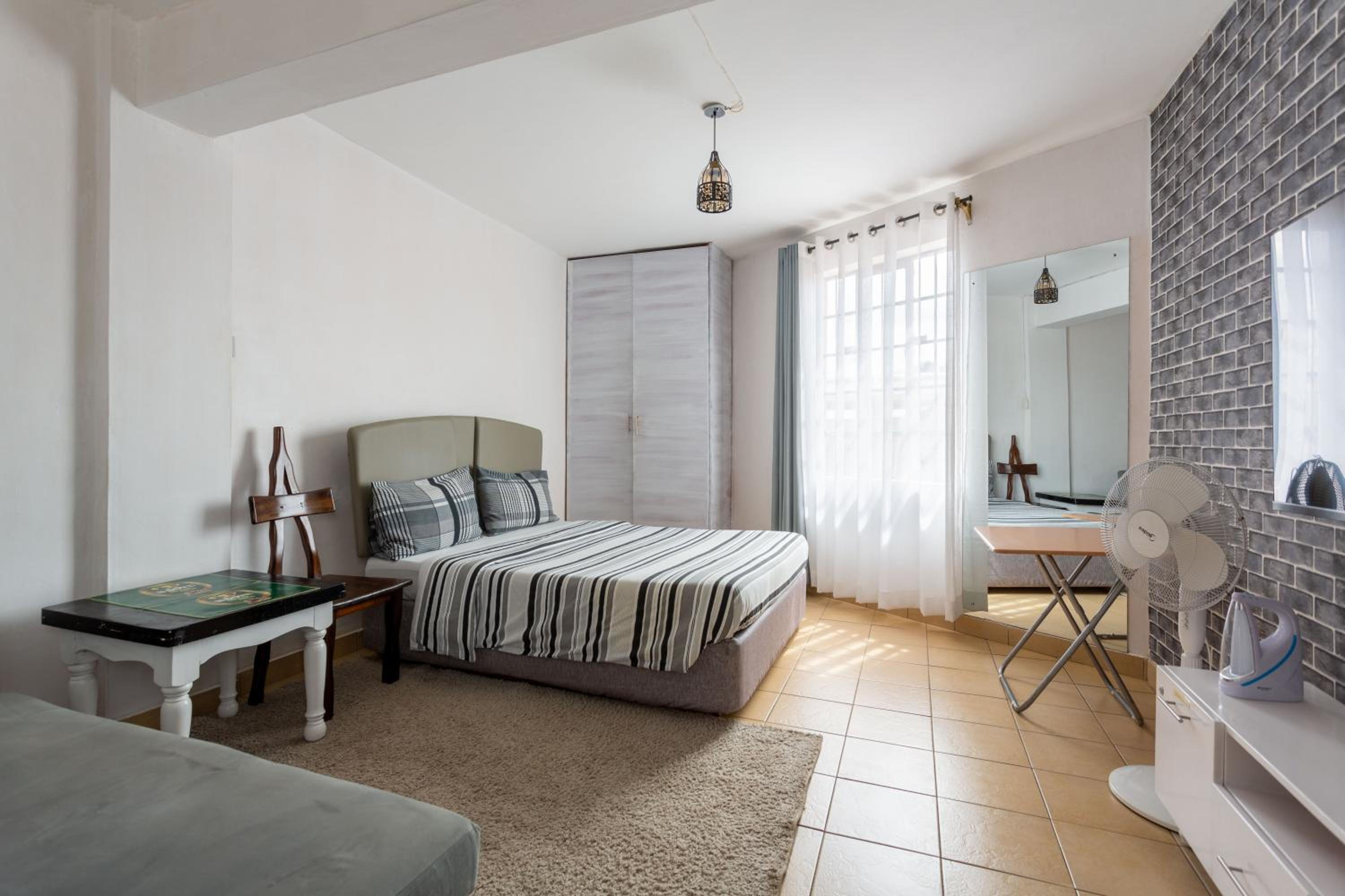 Stylish Studio Near Westlands and CBD Nairobi view 3
