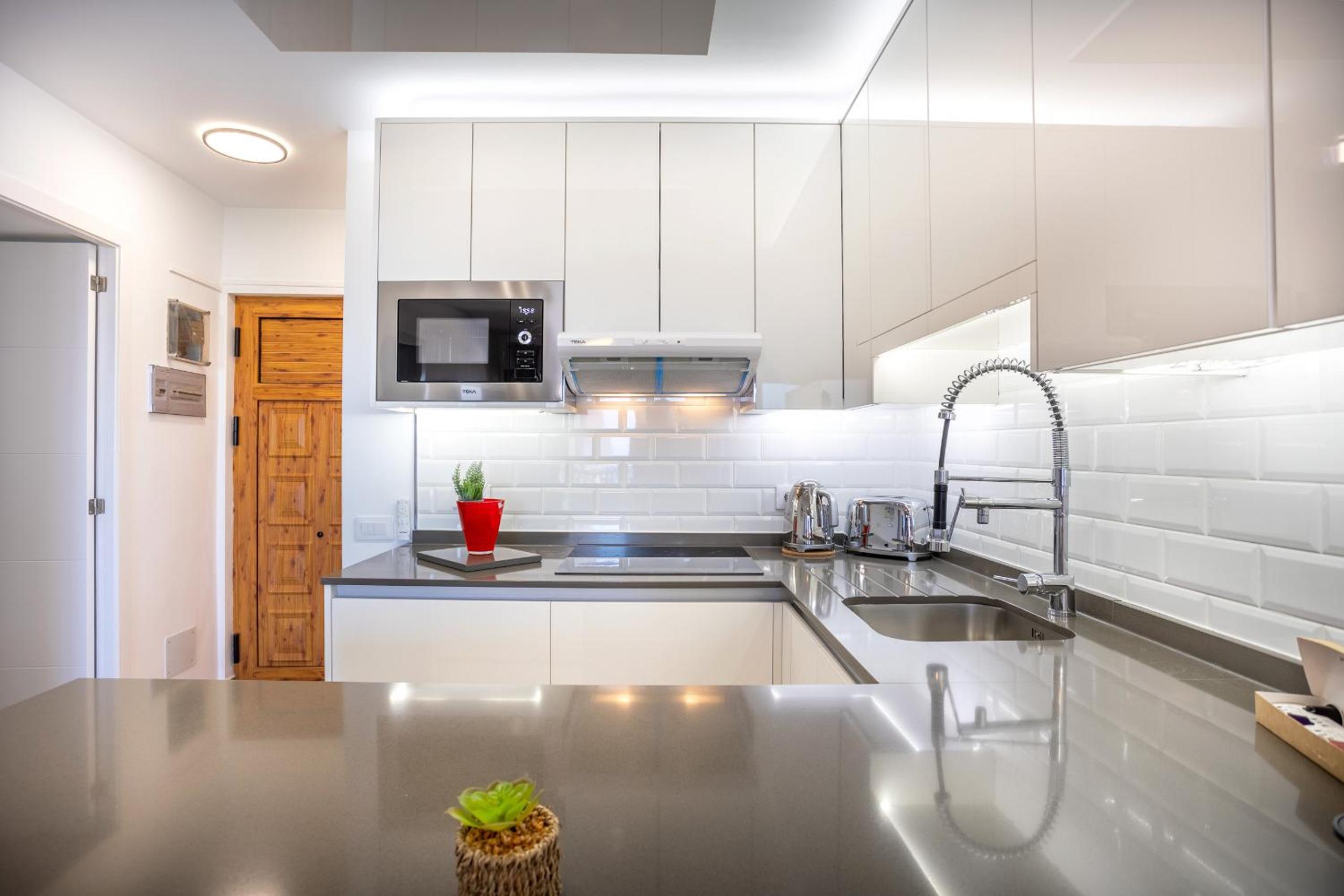 LUXURY SAN EUGENIO OCEAN AND HARBOUR VIEW Home