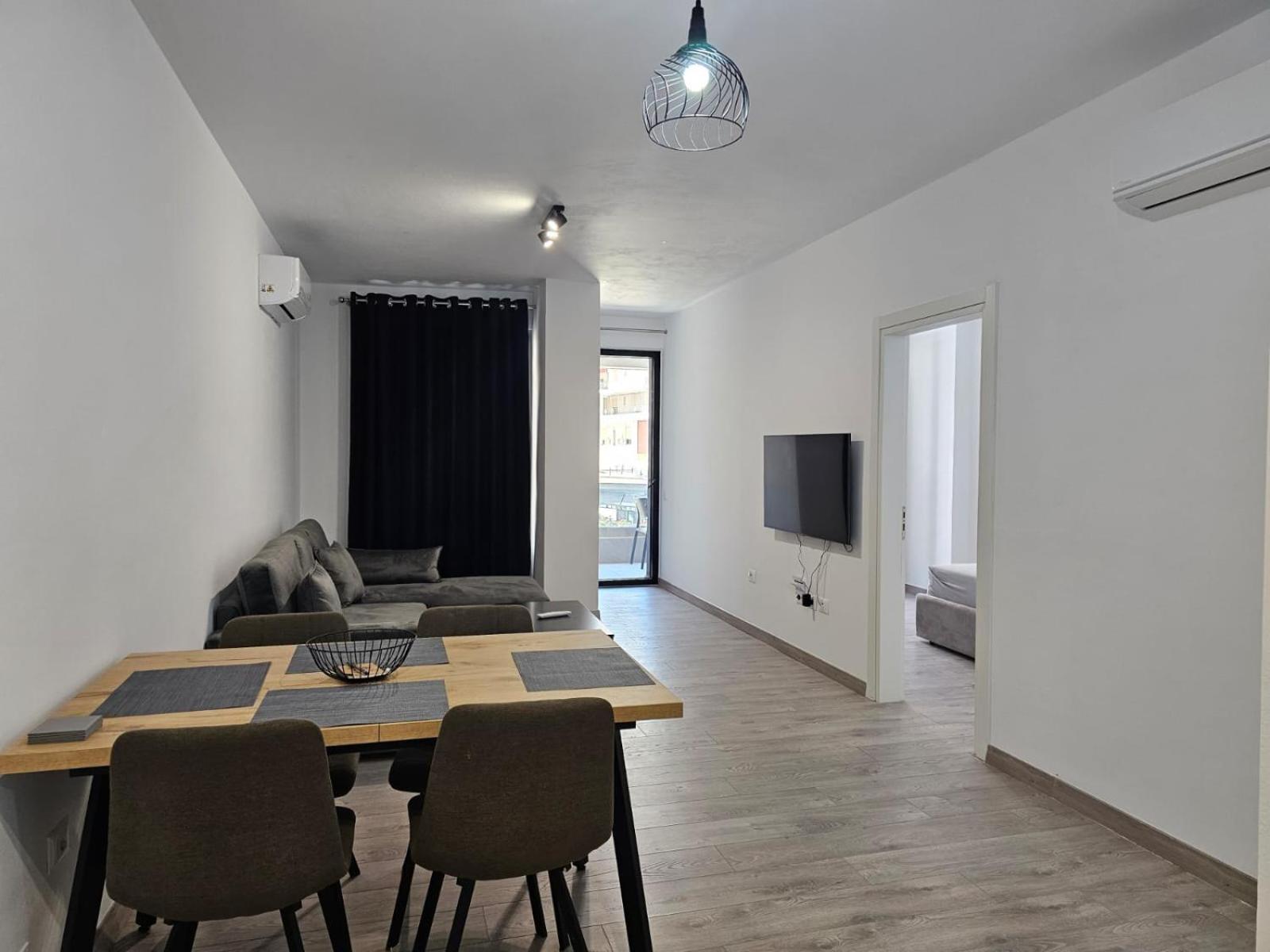 Joanne Apartment