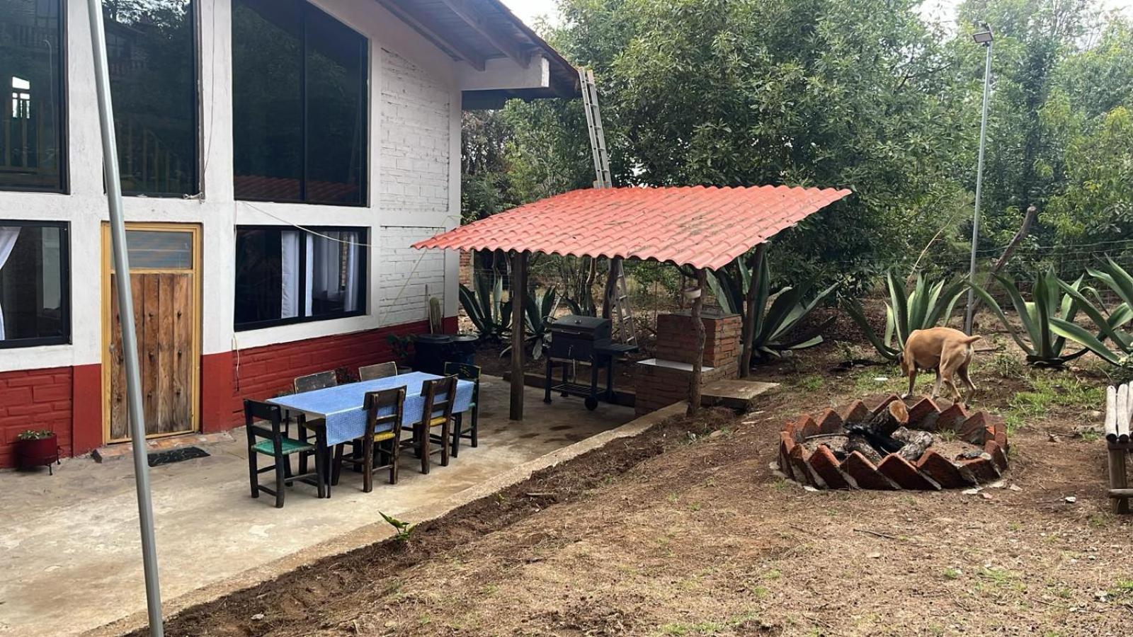 Linda Vista 3