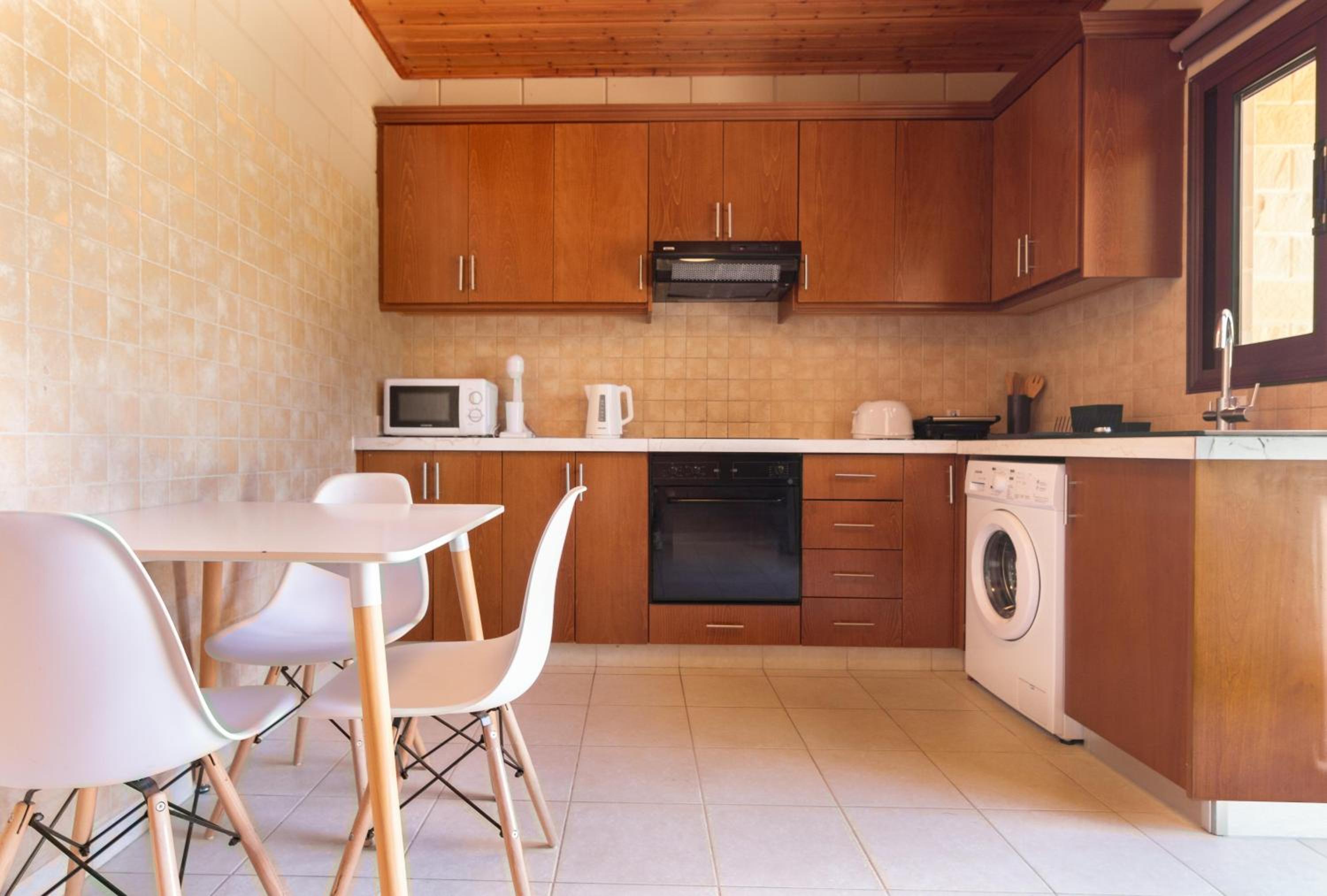 Phaedrus Living Argaka Zen Residence