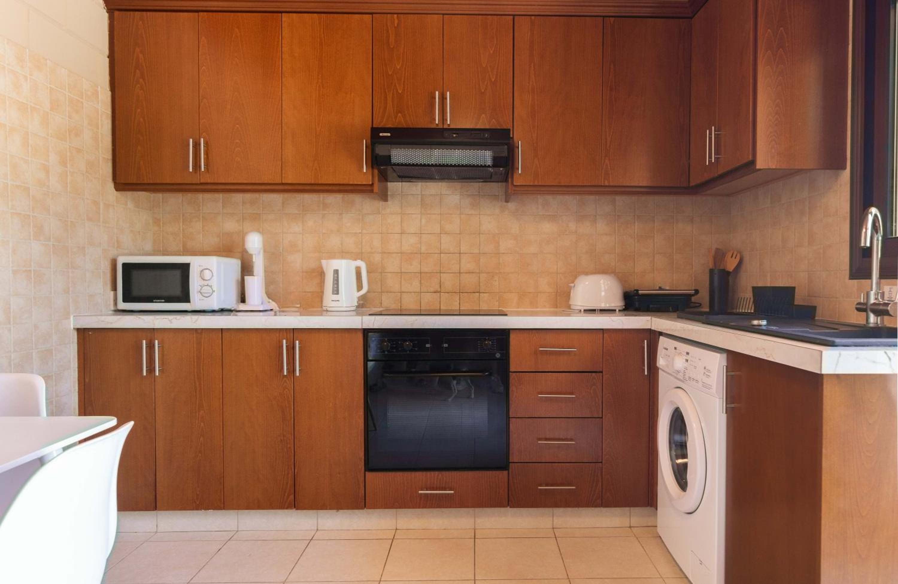 Phaedrus Living Argaka Zen Residence