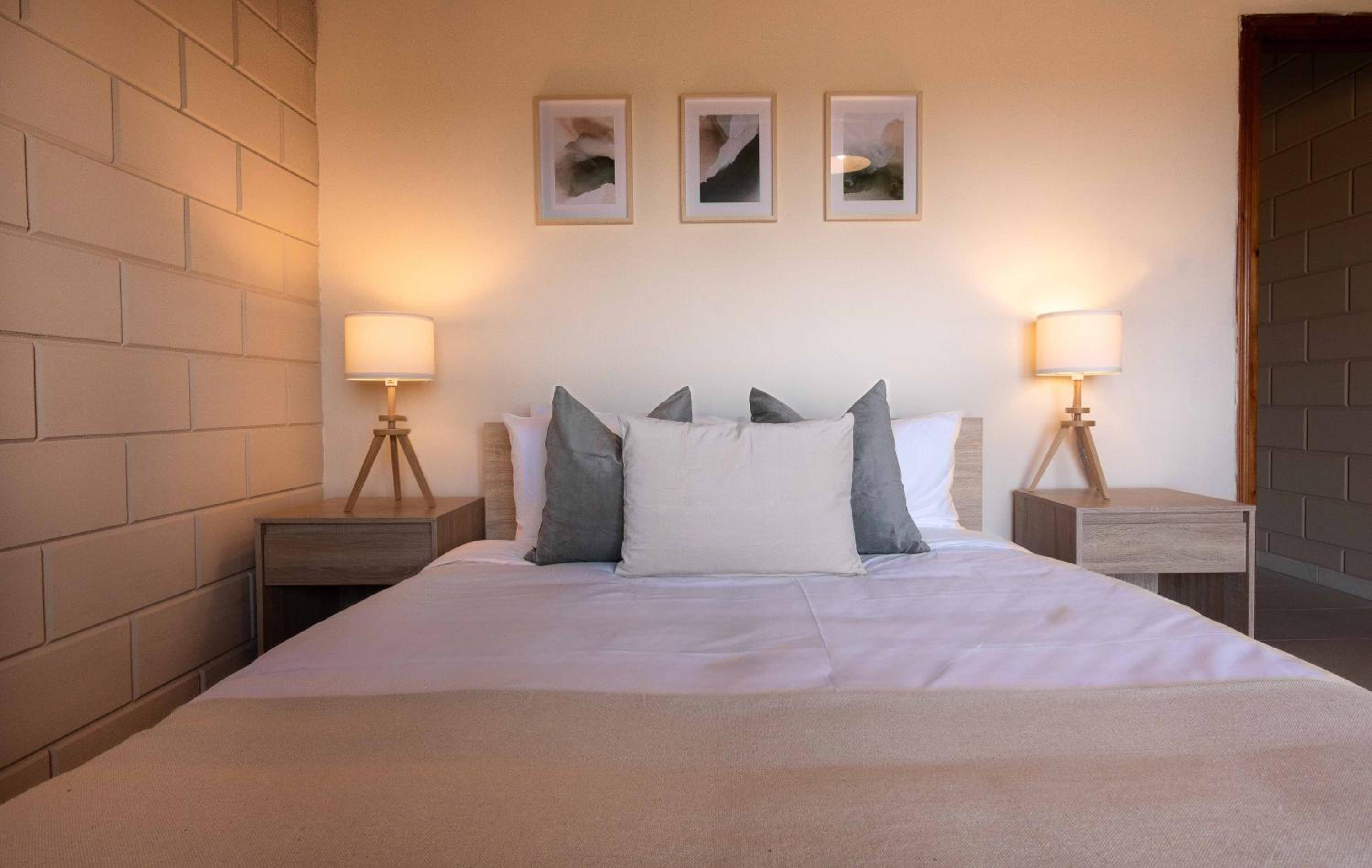 Phaedrus Living Argaka Zen Residence