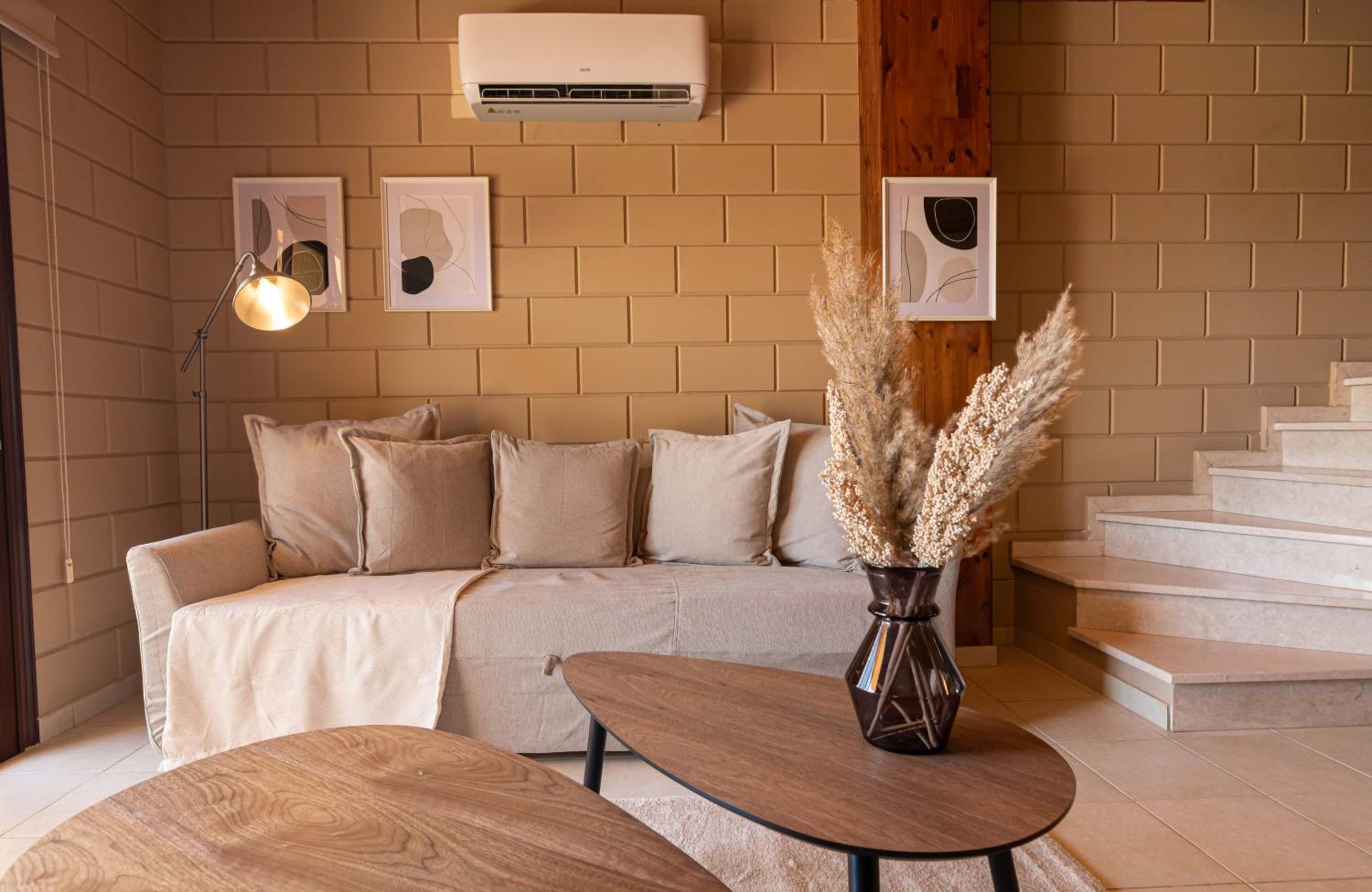 Phaedrus Living Argaka Zen Residence