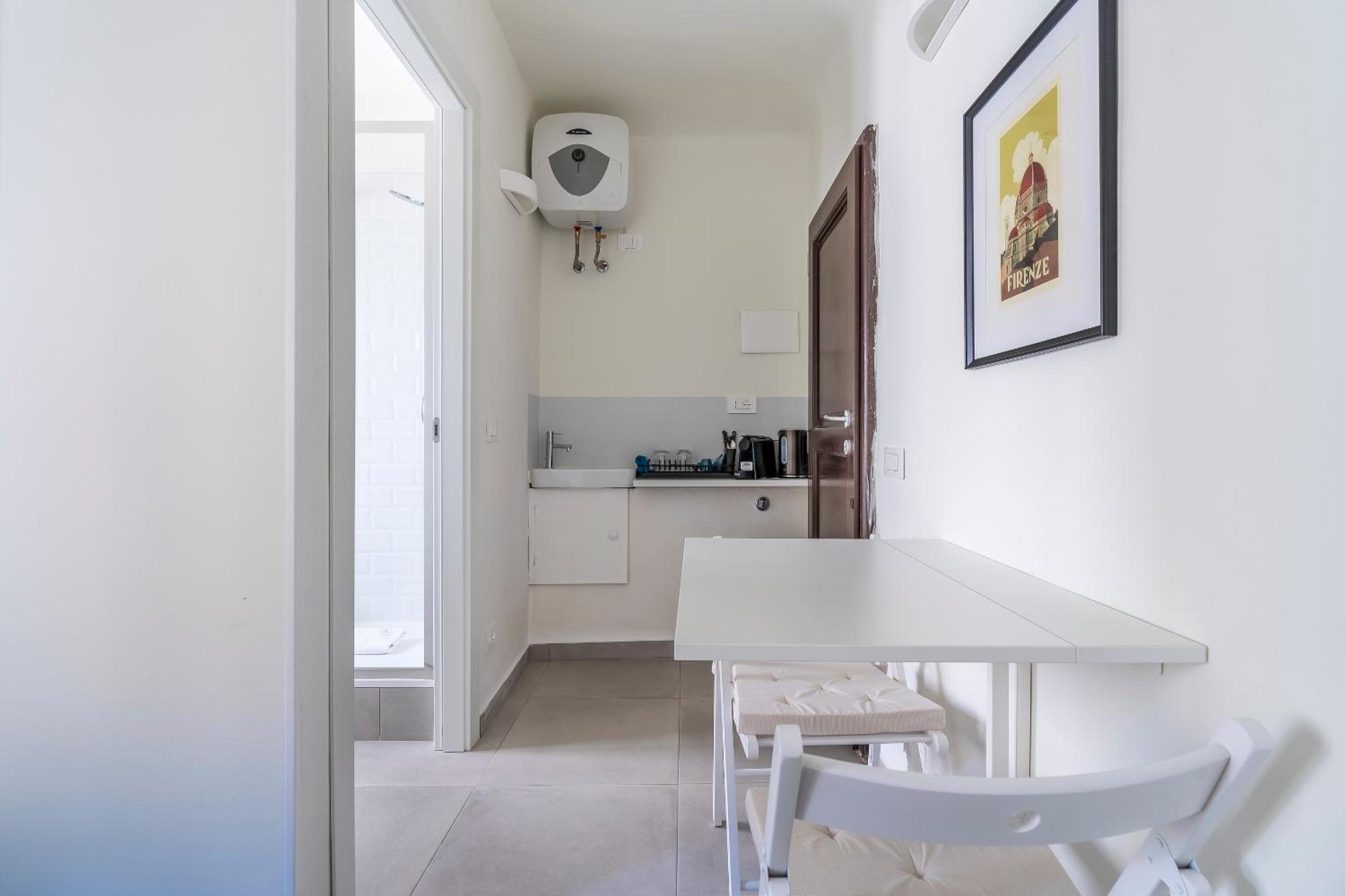 Pinzochere 16 en Florence — kitchen