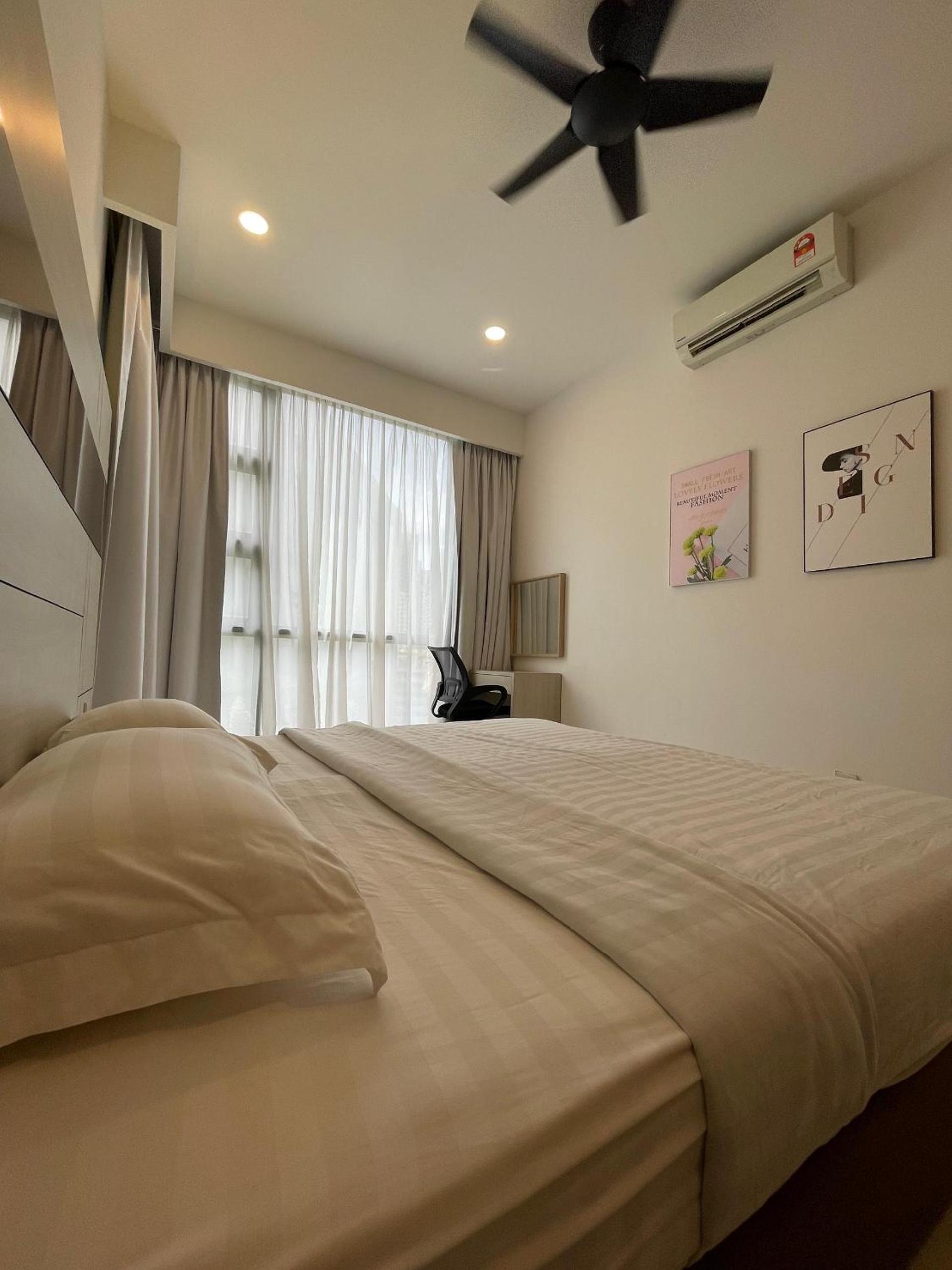The Robertson-Bukit Bintang by PILLOWTALKS