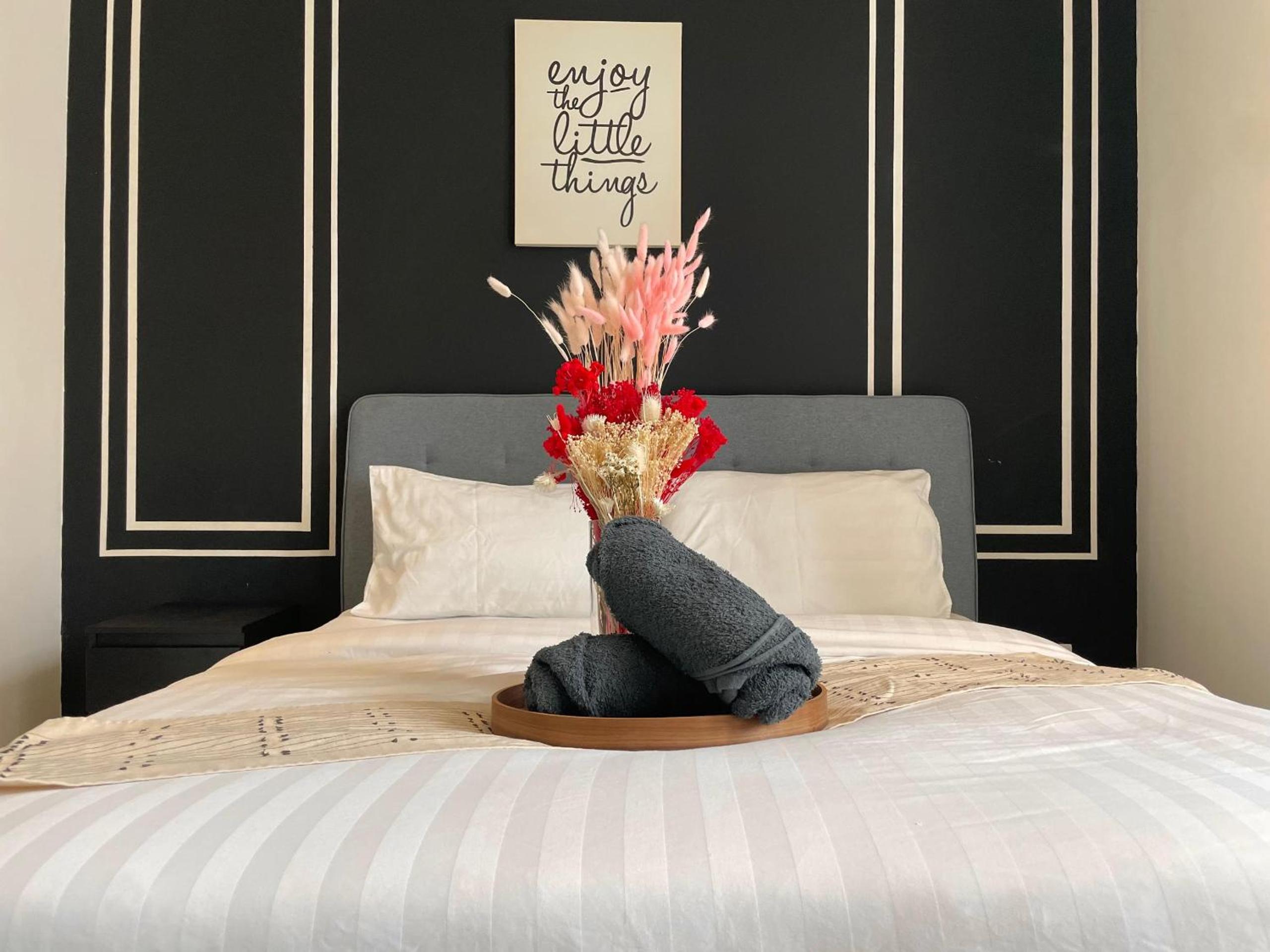 The Robertson-Bukit Bintang by PILLOWTALKS