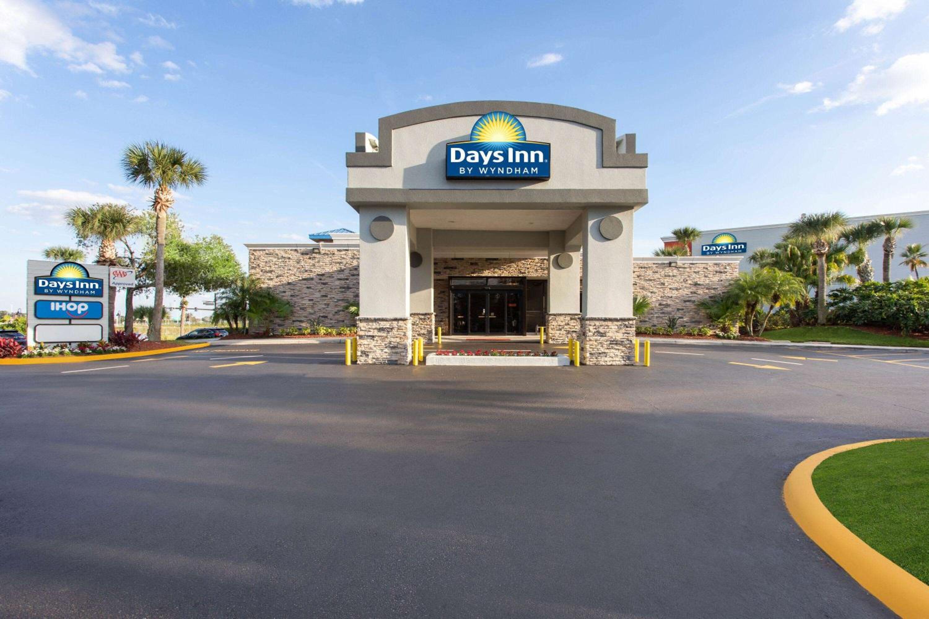 Days Inn by Wyndham Orlando Conv. Center/International Dr-2
