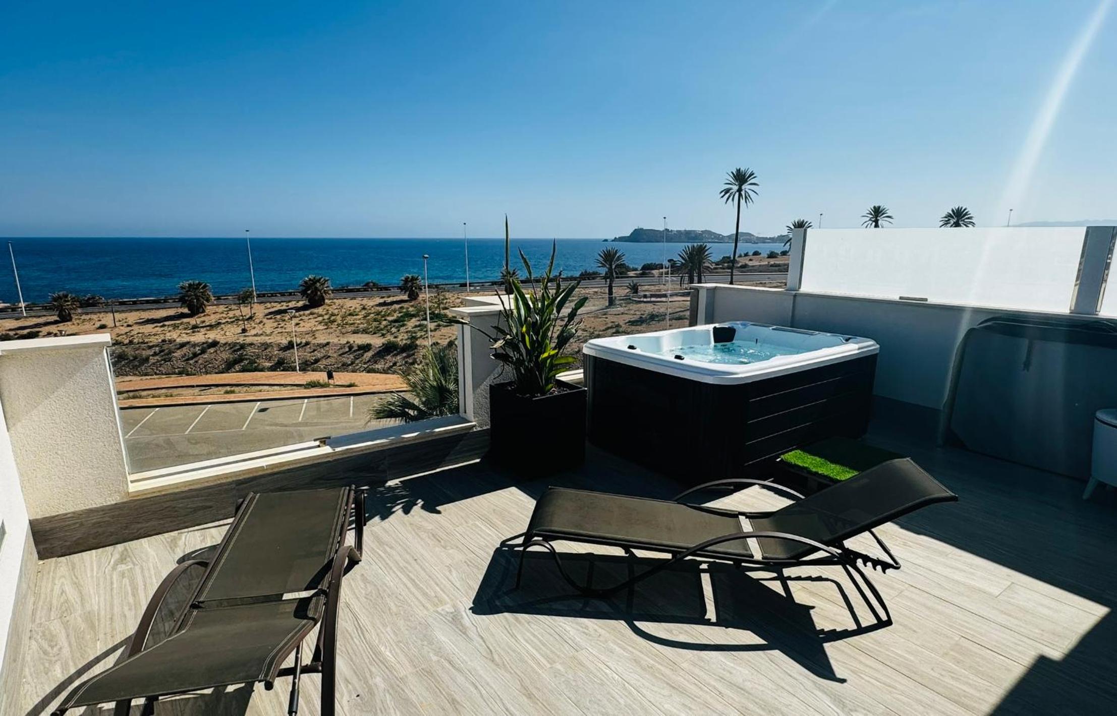 Apartamentos Calanegra con Piscina y Solárium en Puerto de Mazarrón Costa Cálida