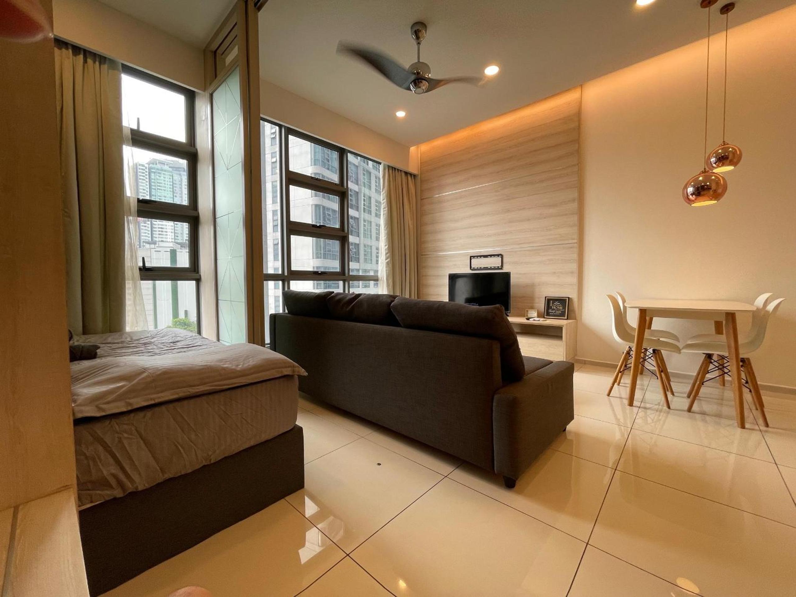 The Robertson-Bukit Bintang by PILLOWTALKS