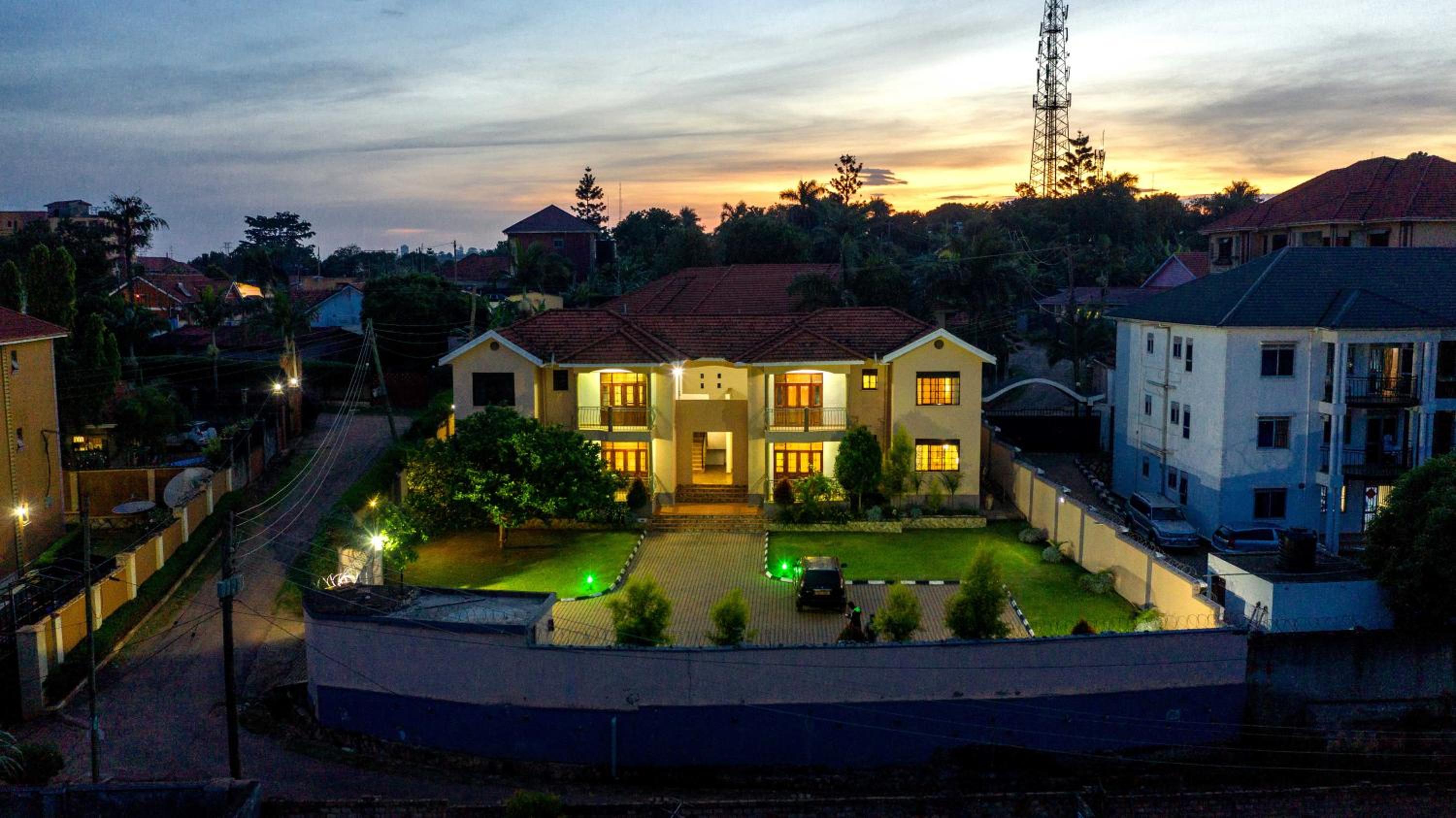 O'wErisa Homes view 5