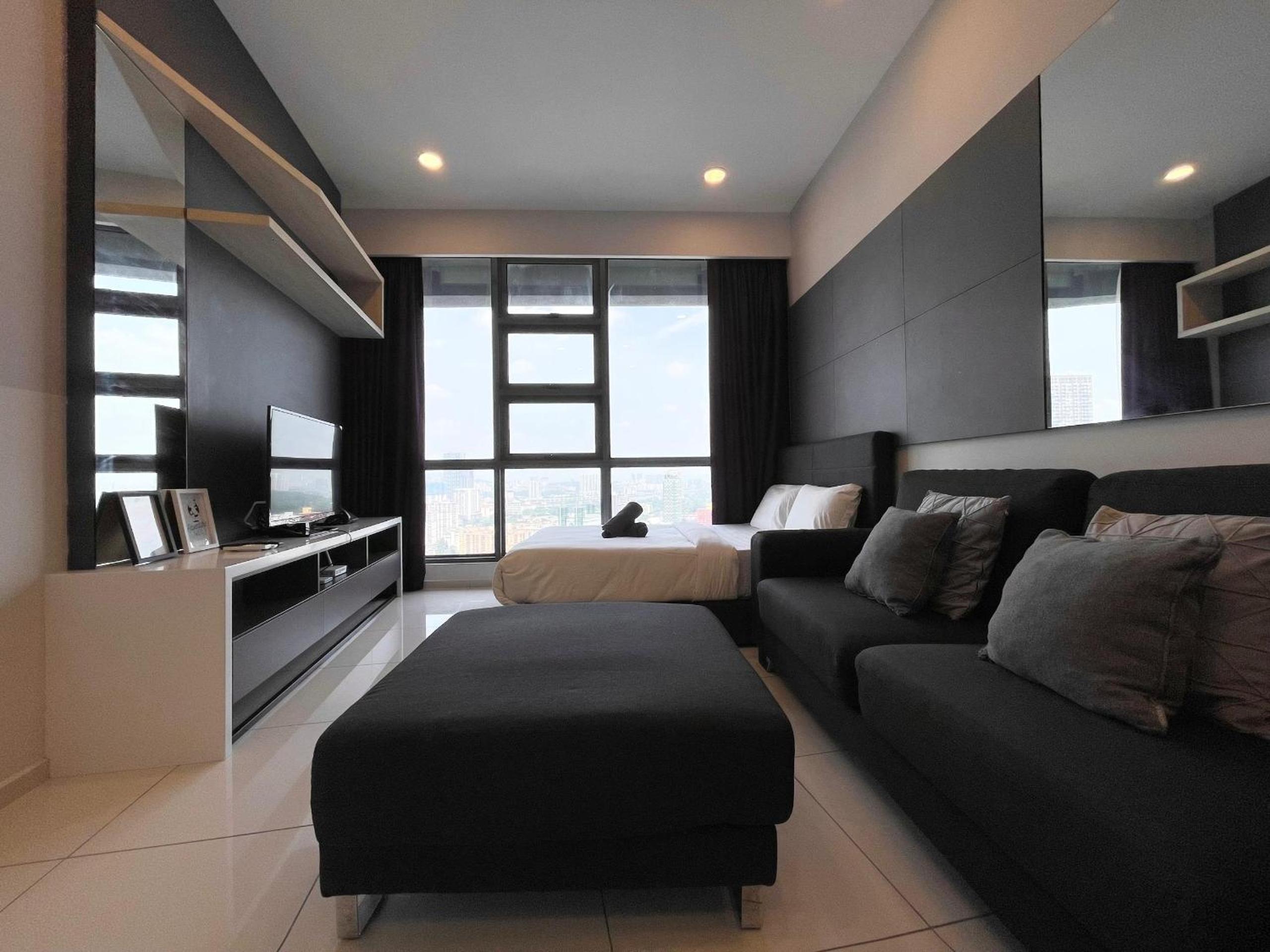 The Robertson-Bukit Bintang by PILLOWTALKS