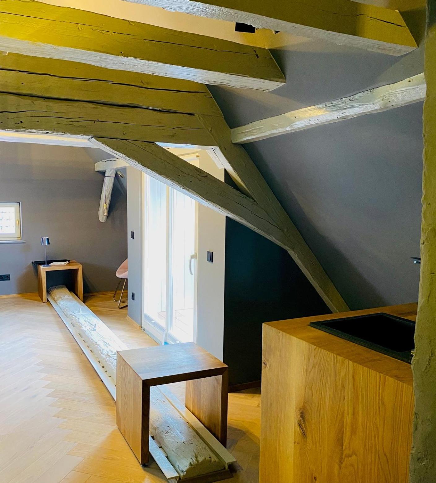 Vintner Suites