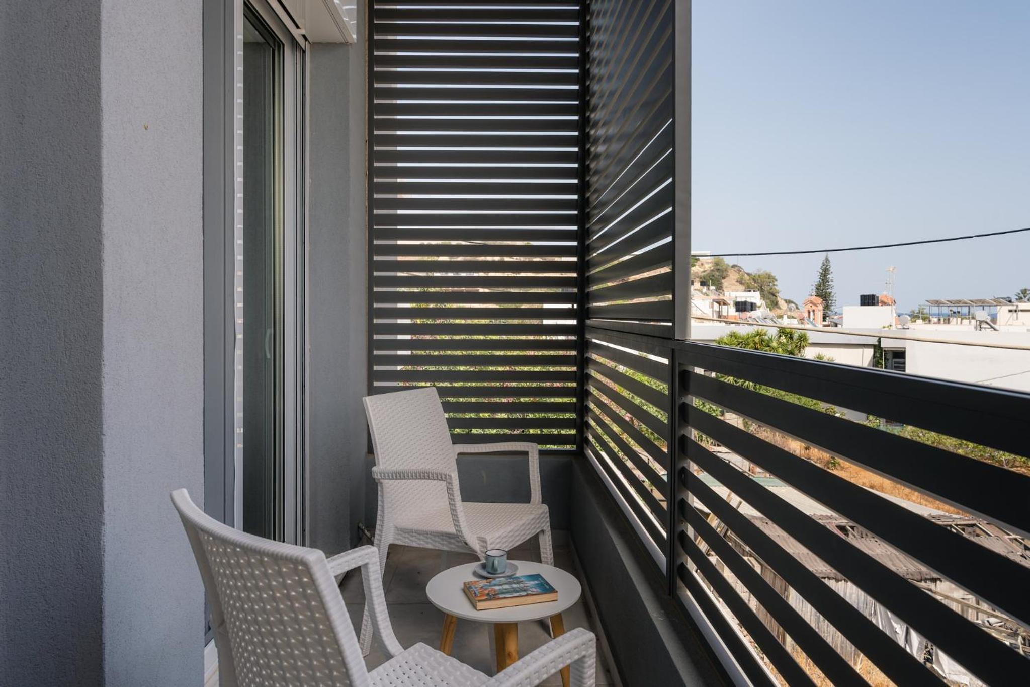 Seaside Serenity Arvi