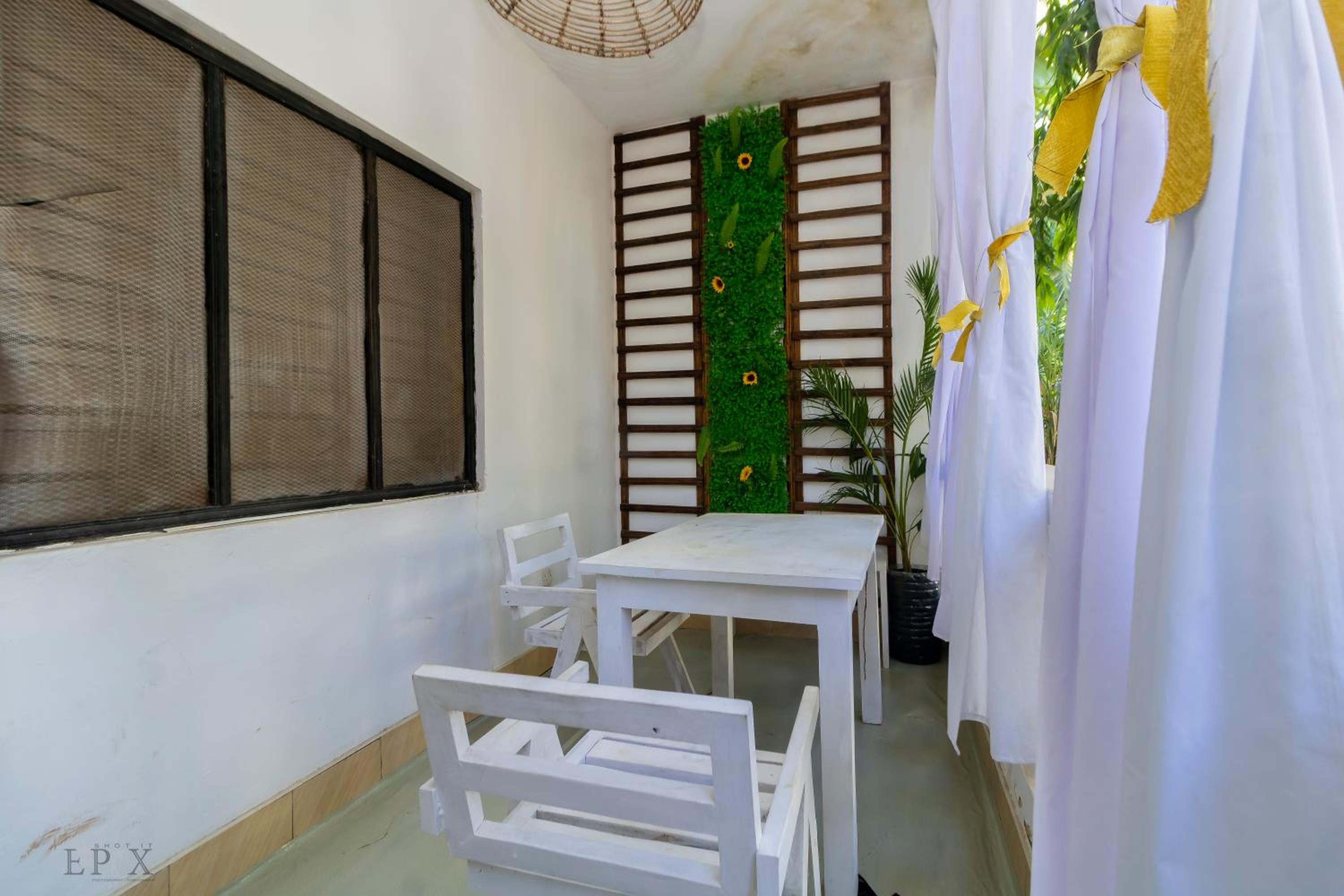 Ukunda Vacations - Cool breeze studio - Property Image 11