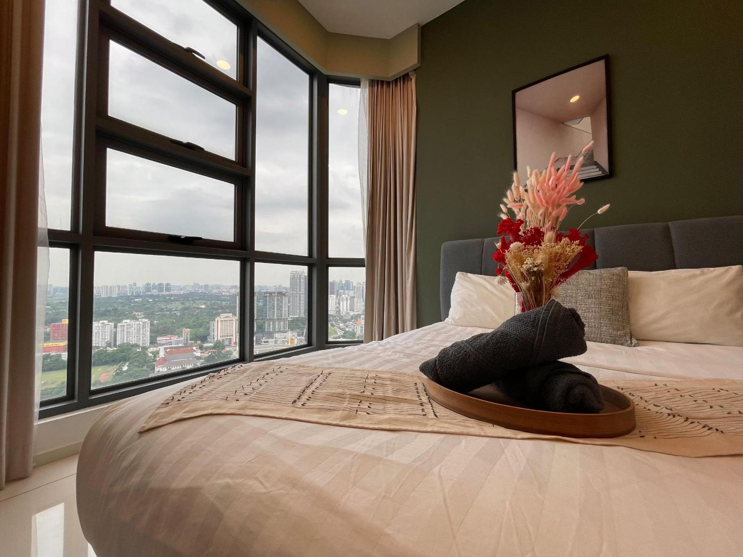 The Robertson-Bukit Bintang by PILLOWTALKS