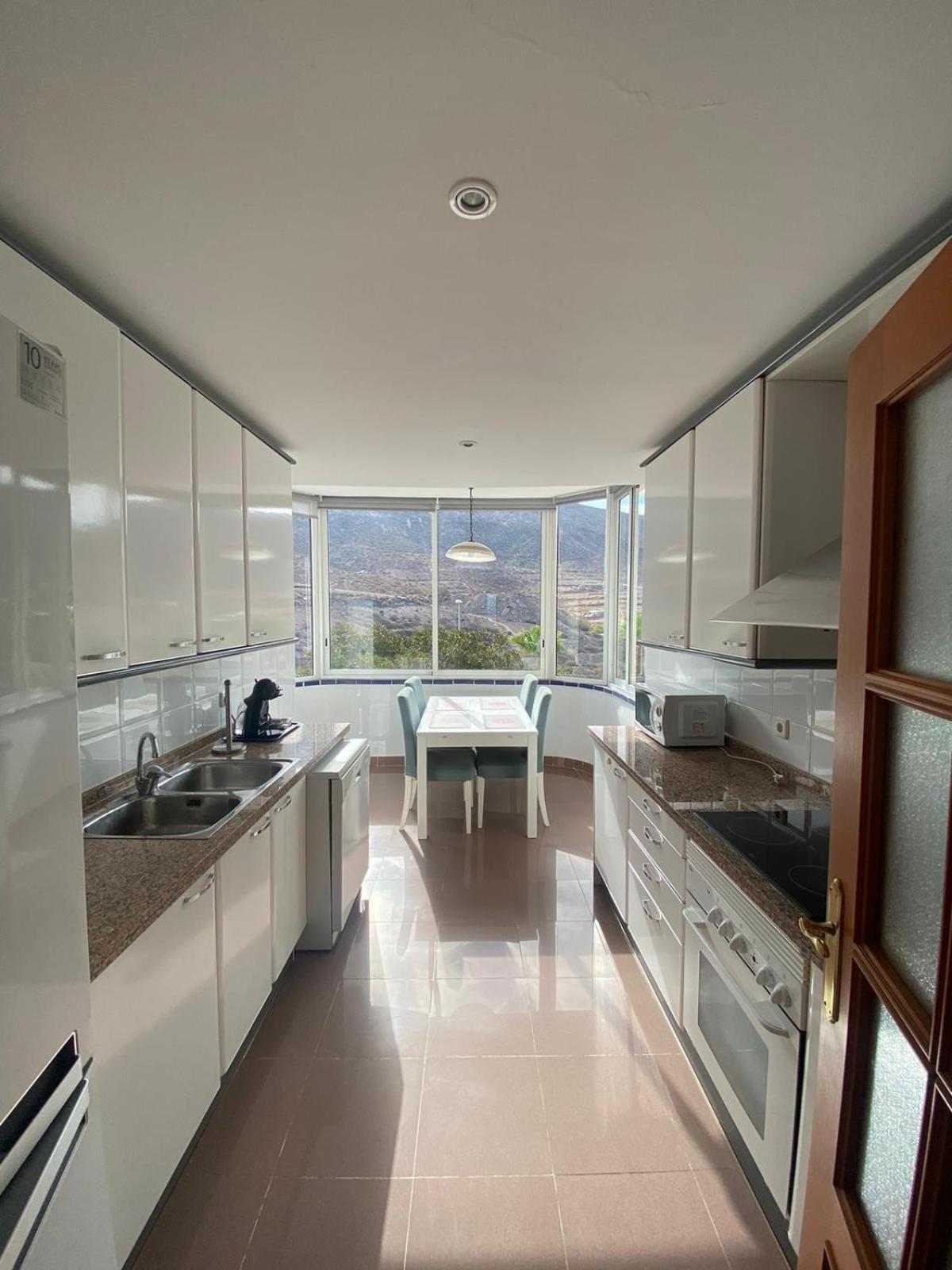 Large Direct Ocean Front 2bd Apartment