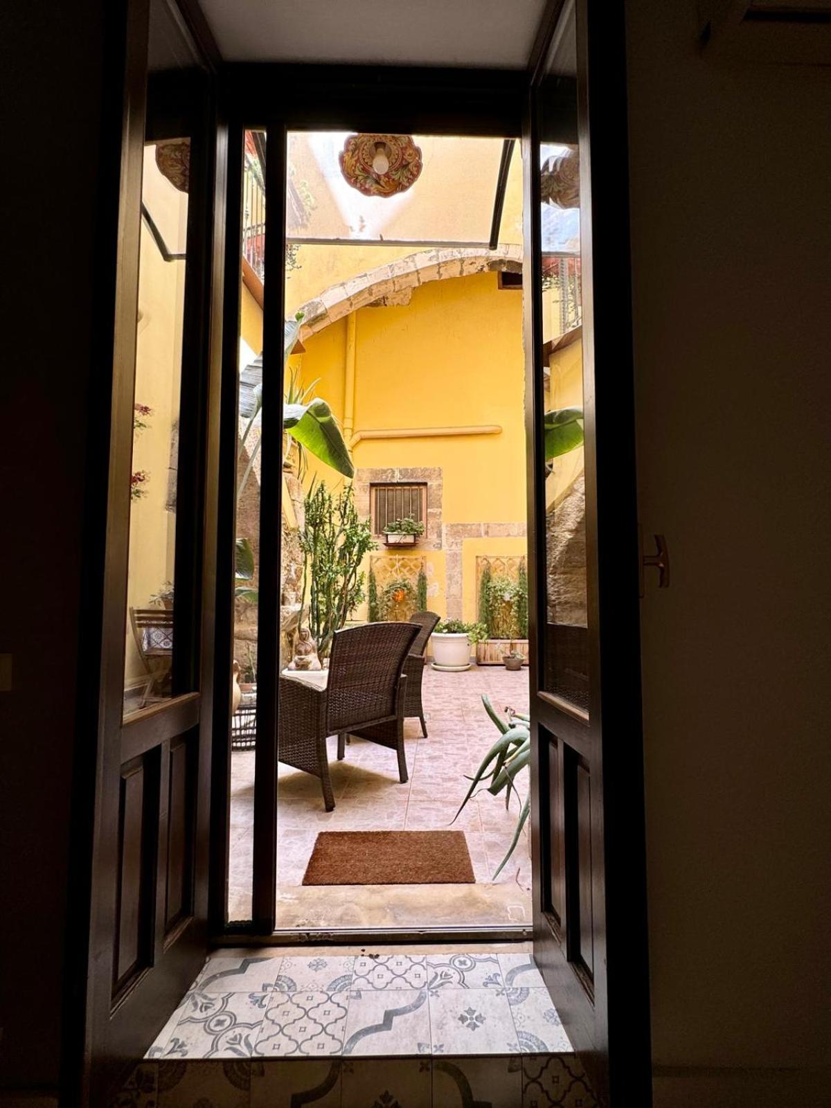 Melitzana Guest House