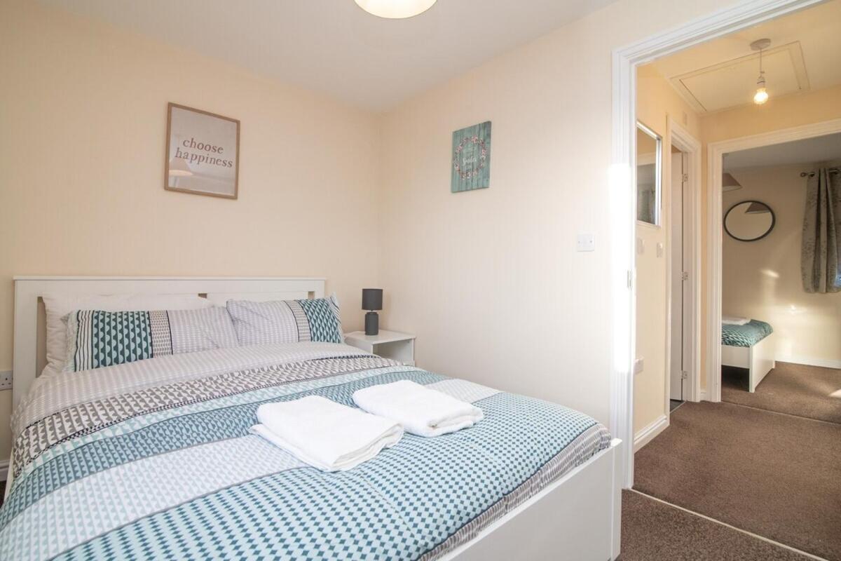Beautiful 2-bedroom house with parking and garden view 4