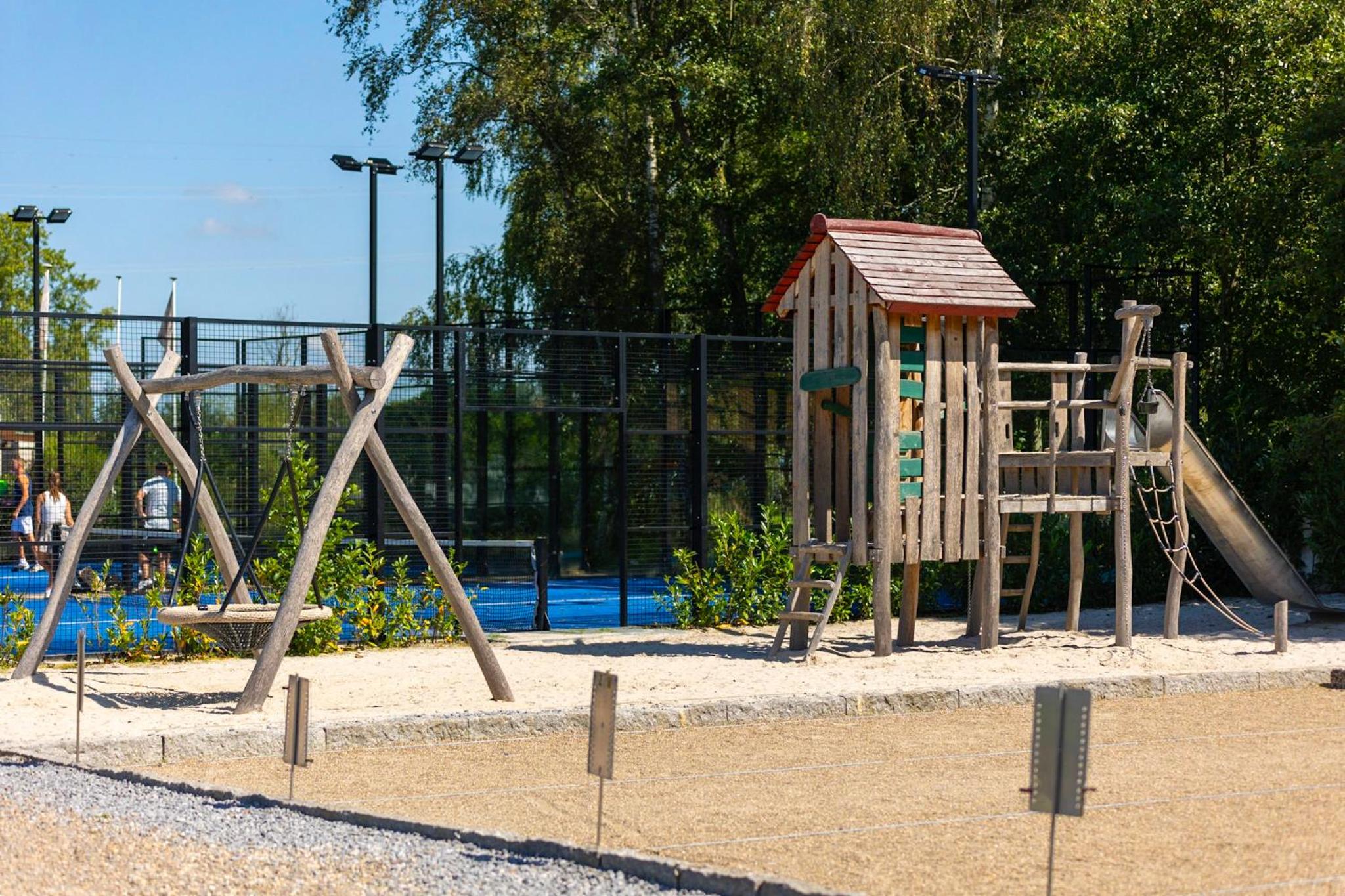 Vakantiehuis 25 min Roermond Maasmechelen Maastricht