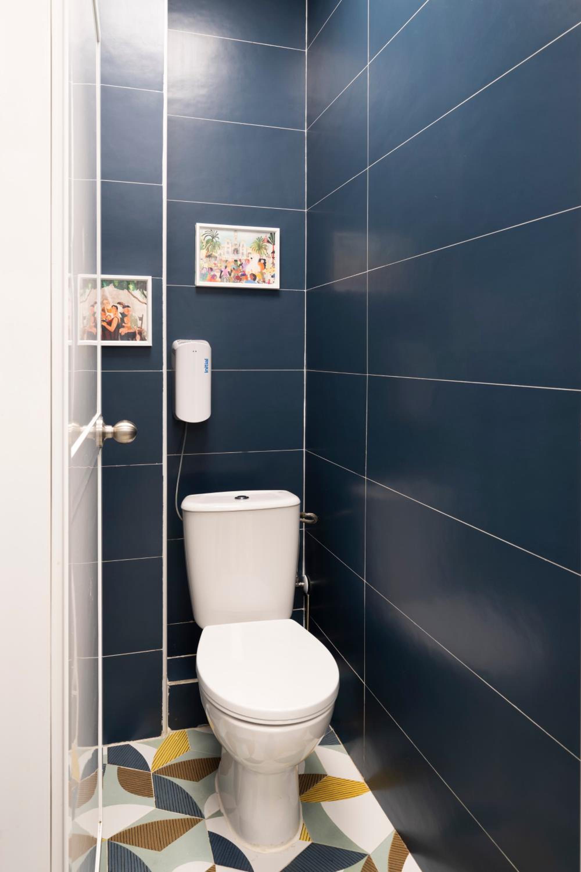 Home Youth Hostel by Feetup Hostels