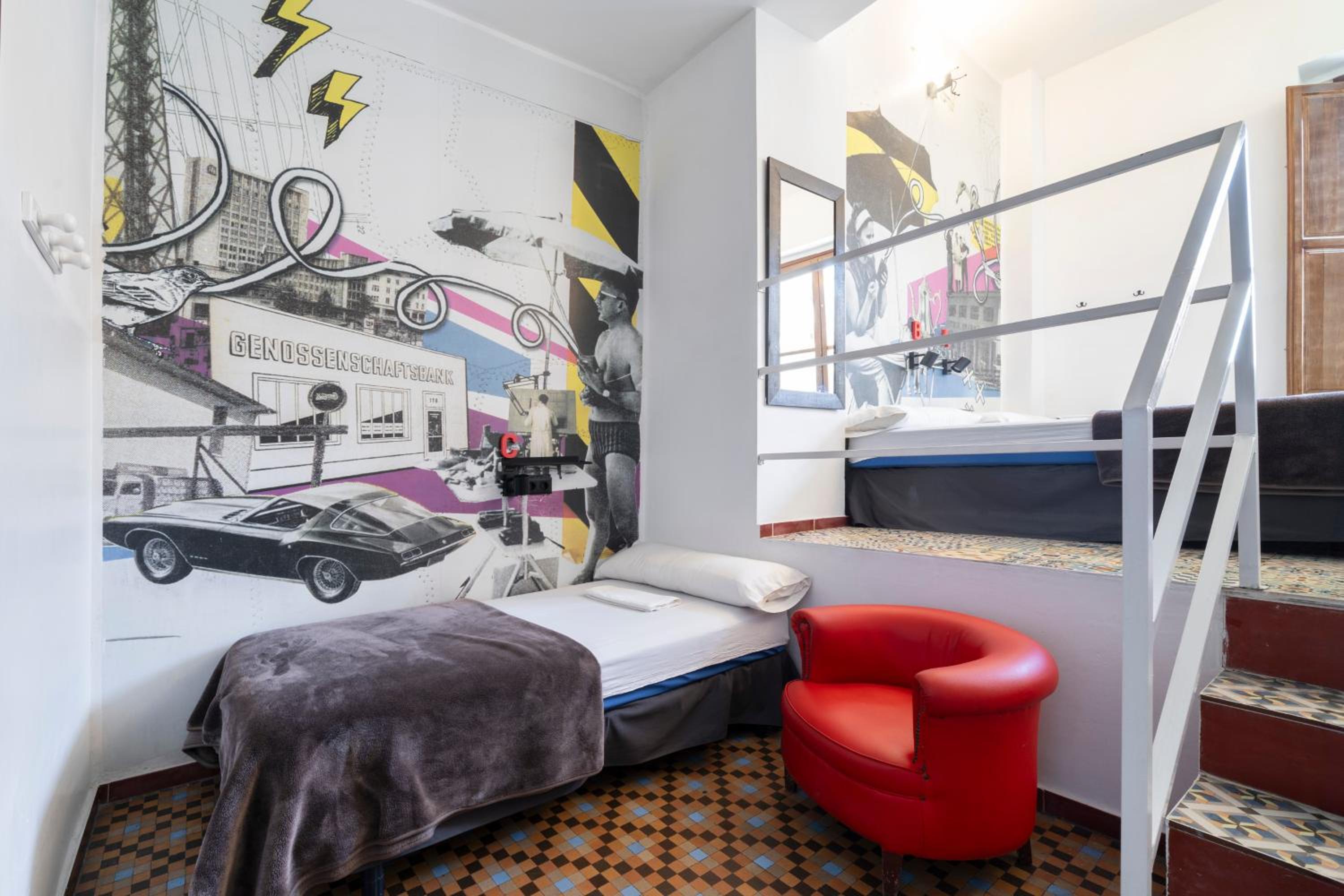 Home Youth Hostel by Feetup Hostels