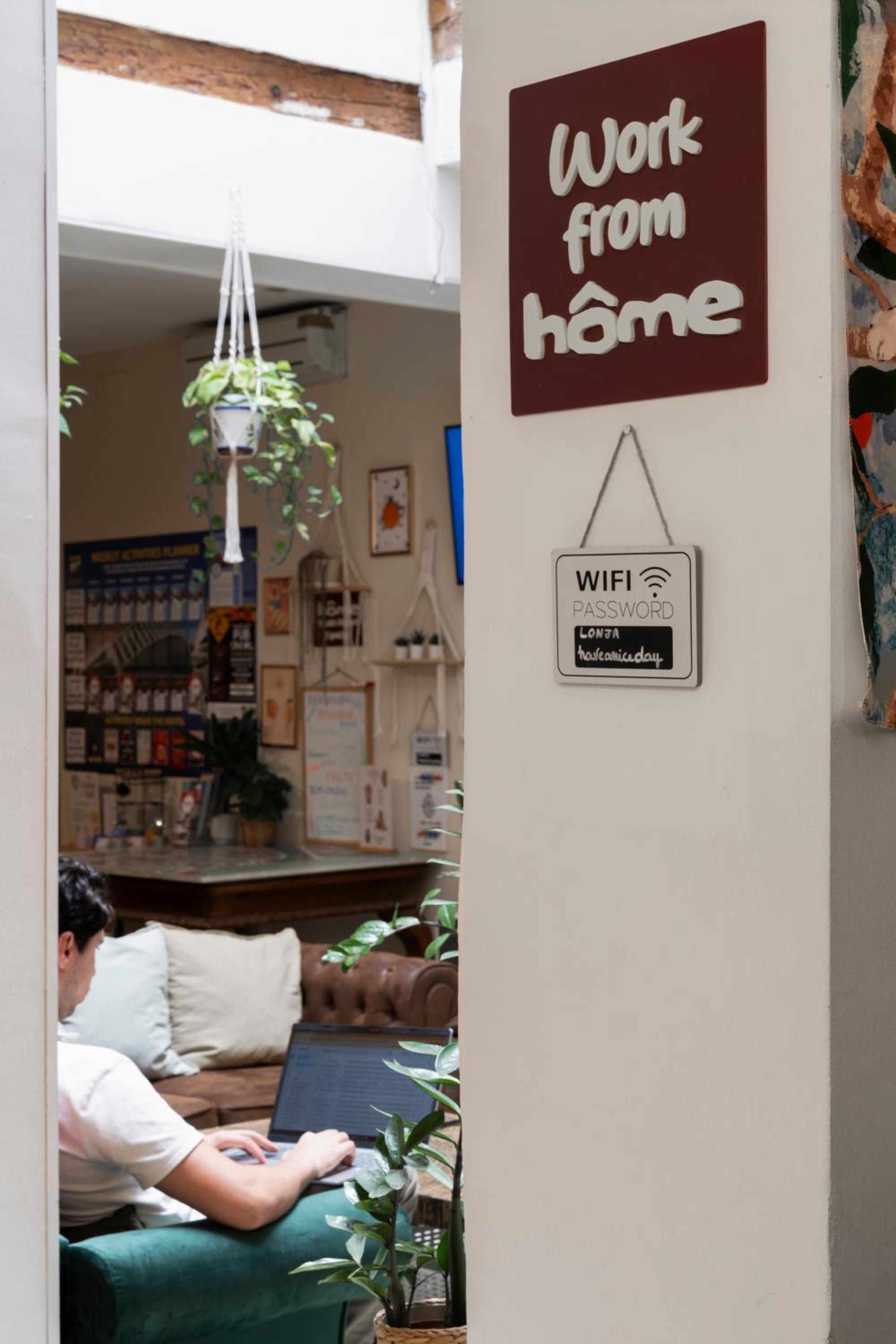 Home Youth Hostel by Feetup Hostels