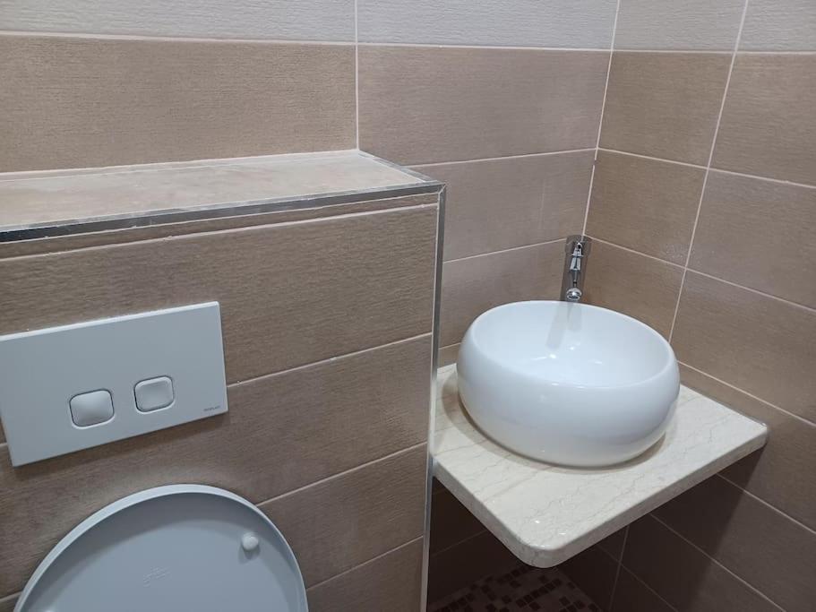 Maison familiale avec piscine privée sans vis à vis