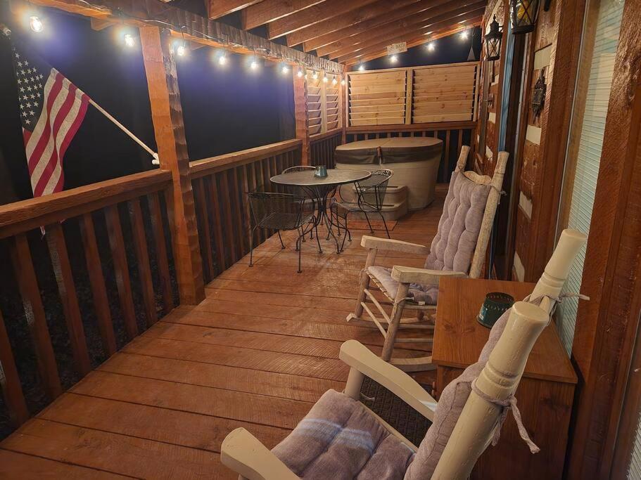 MoonPie Hideaway