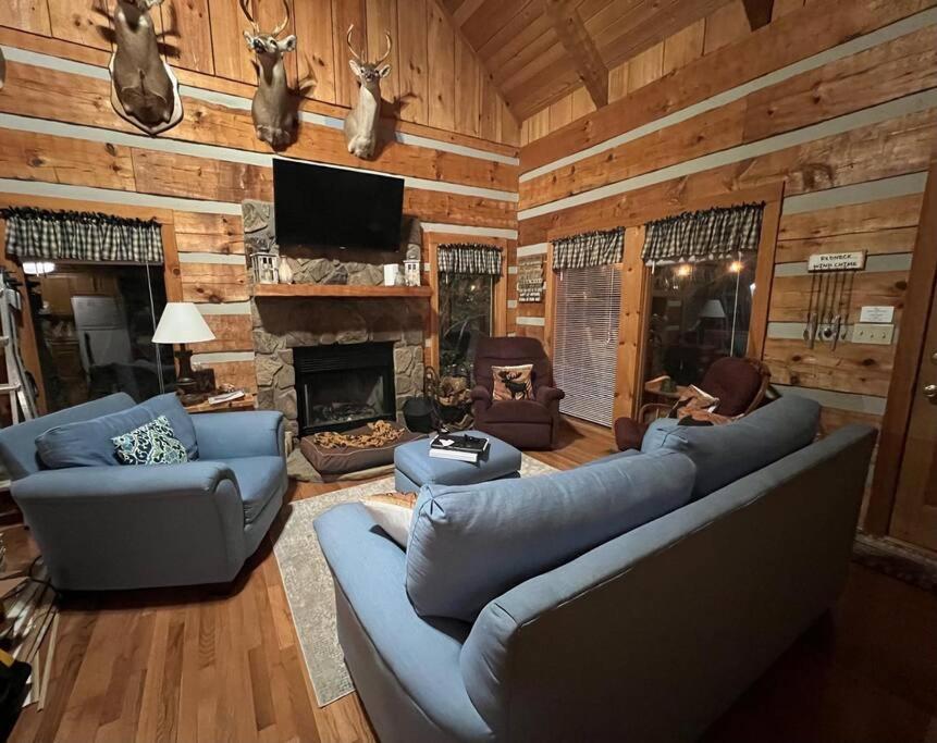 MoonPie Hideaway