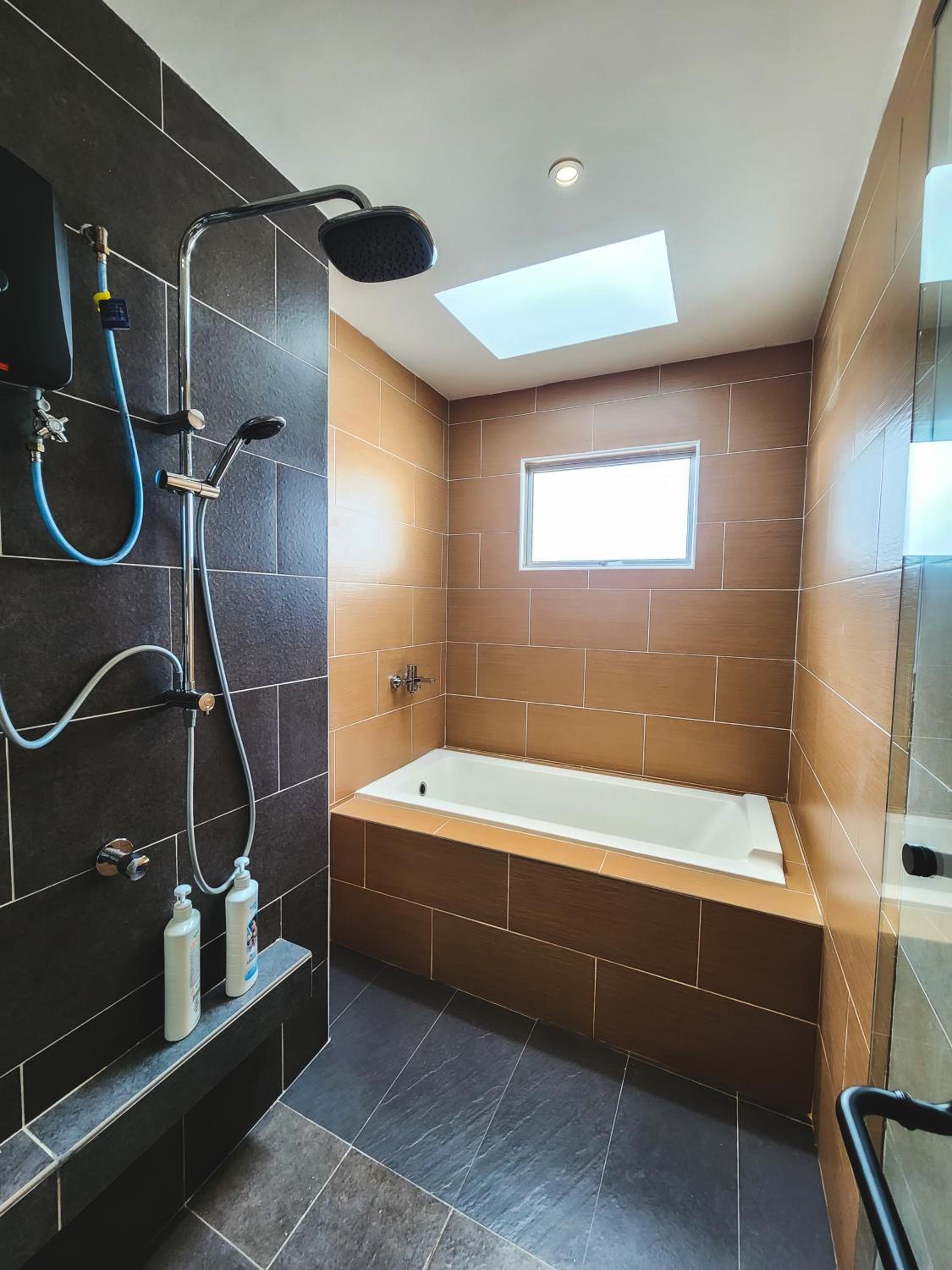 Ayera Residence Muji X Near Permas X Staycation 4BR4B #12 pax by Cowidea photo 6