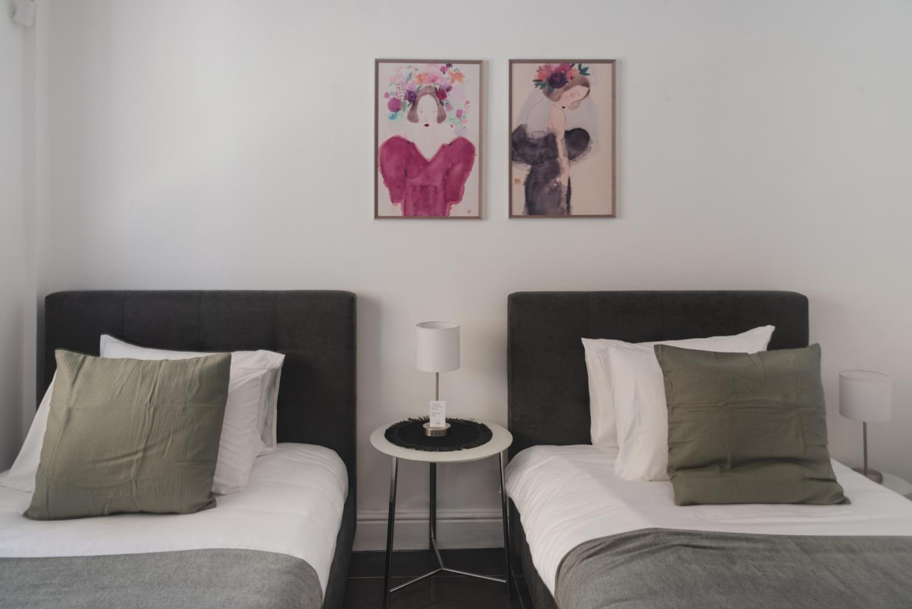 Phaedrus Living Luxury Botanic Residence