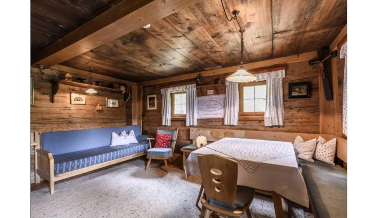 ALMzeit Zillertal - Chalet für 8 Personen FINKENBERG Zillertal - Free PARKING! Self CHECK-IN!