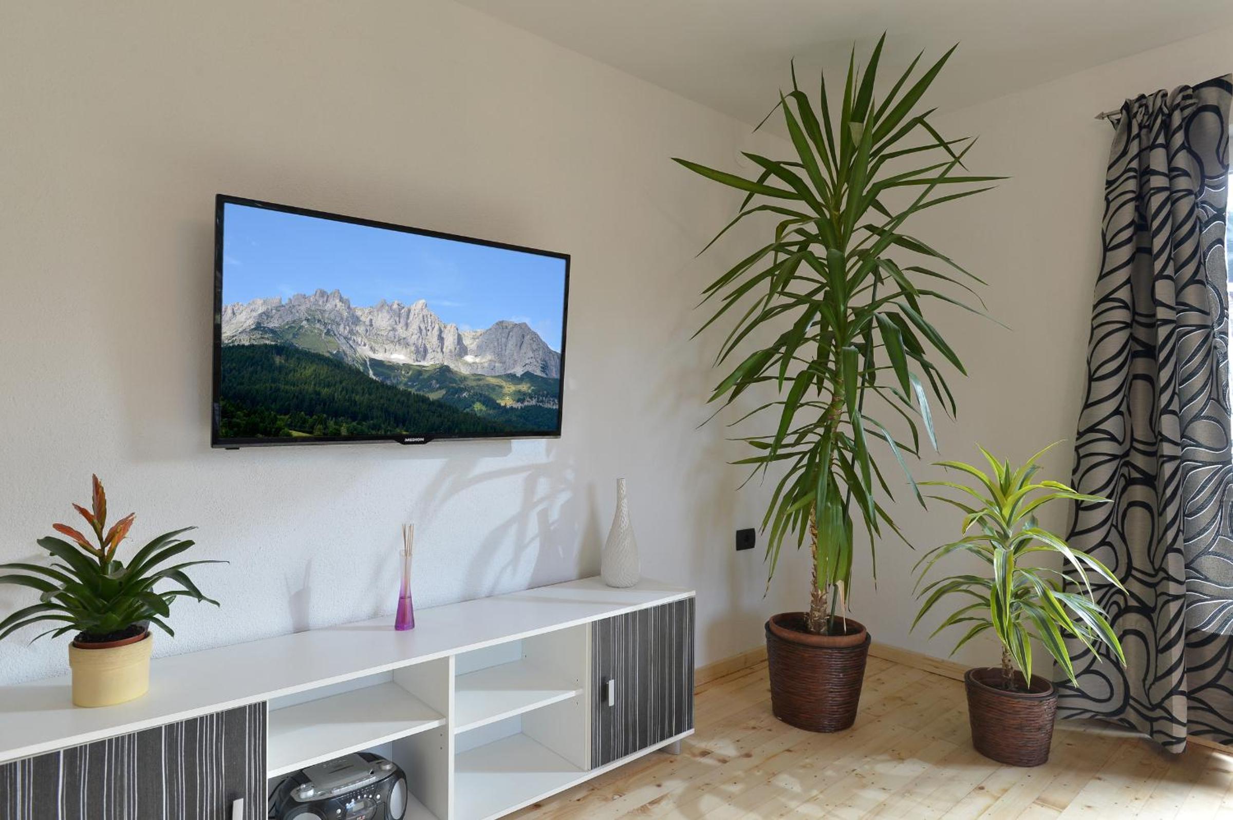 LOISI Appartement mit großem Balkon - by NV-Appartements