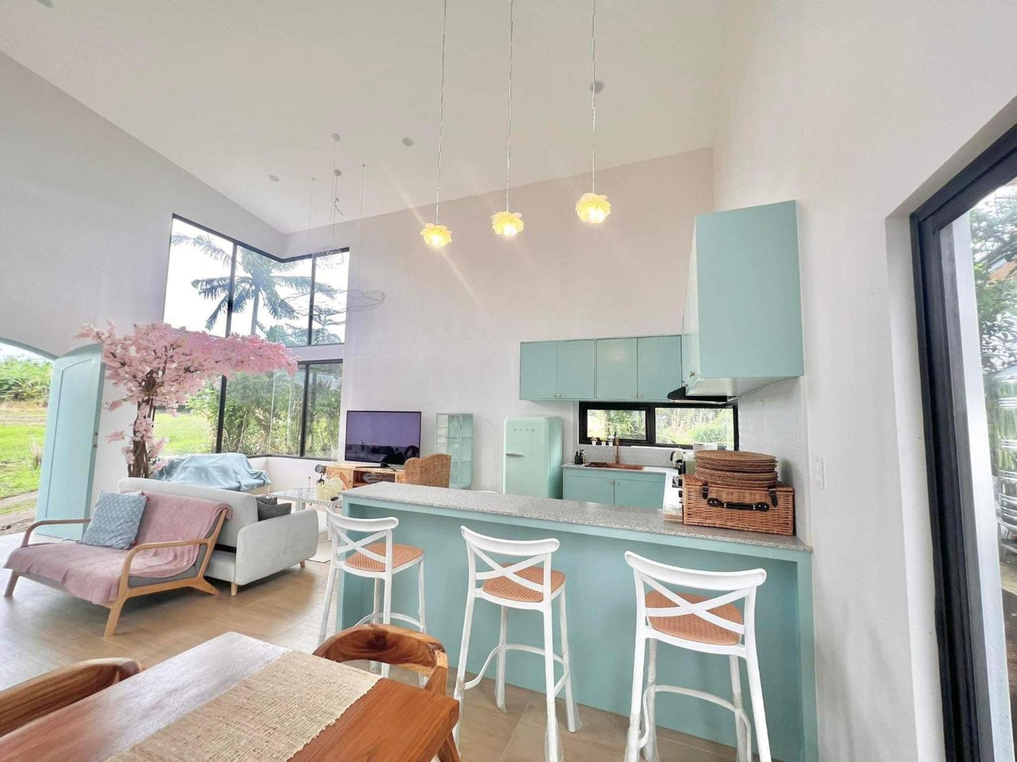 Experience Elements CherryBlossoms, Pool,SunRoom