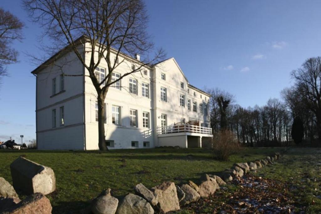 Herrenhaus Blengow App.17