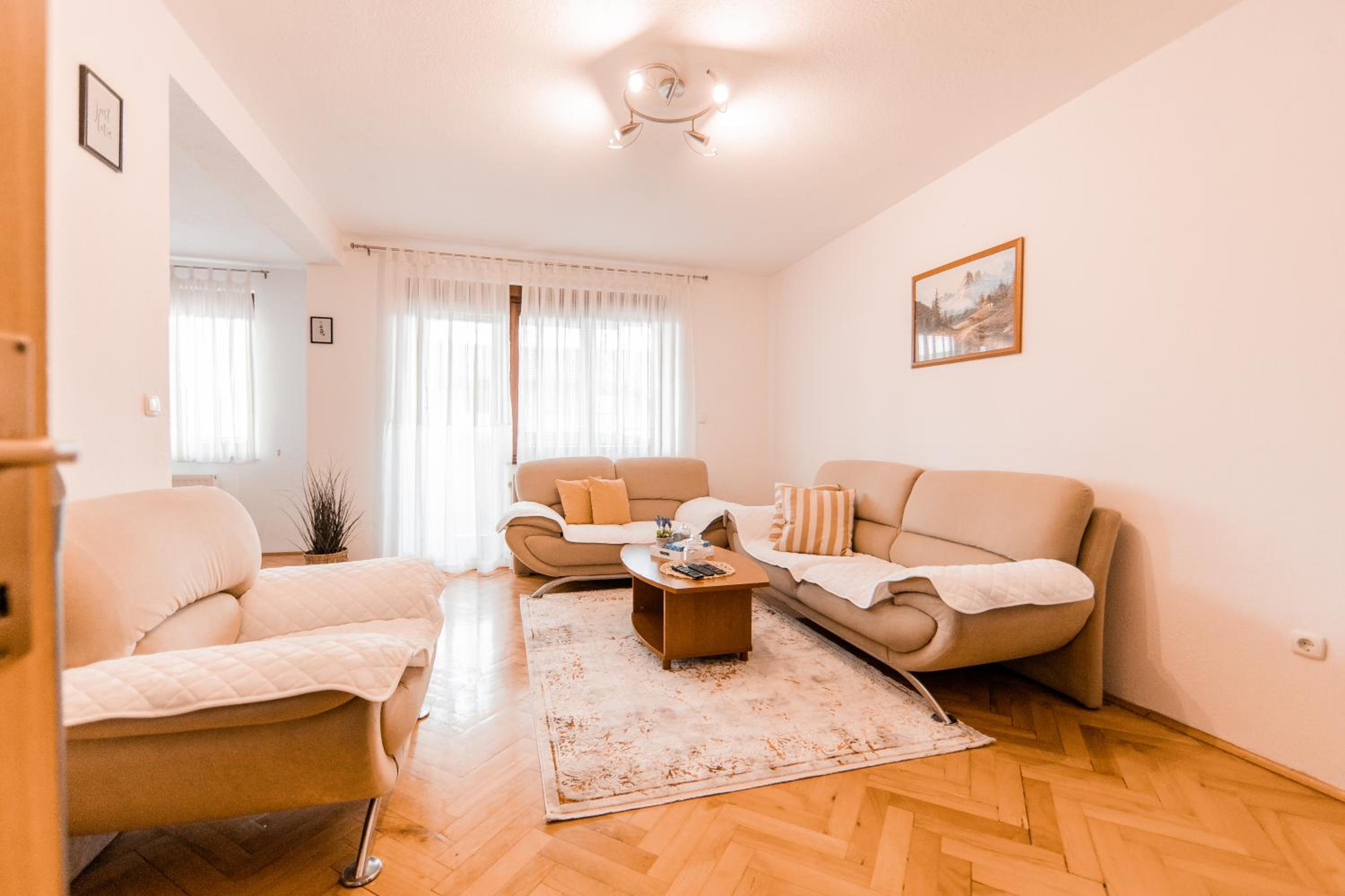 Apartman Li
