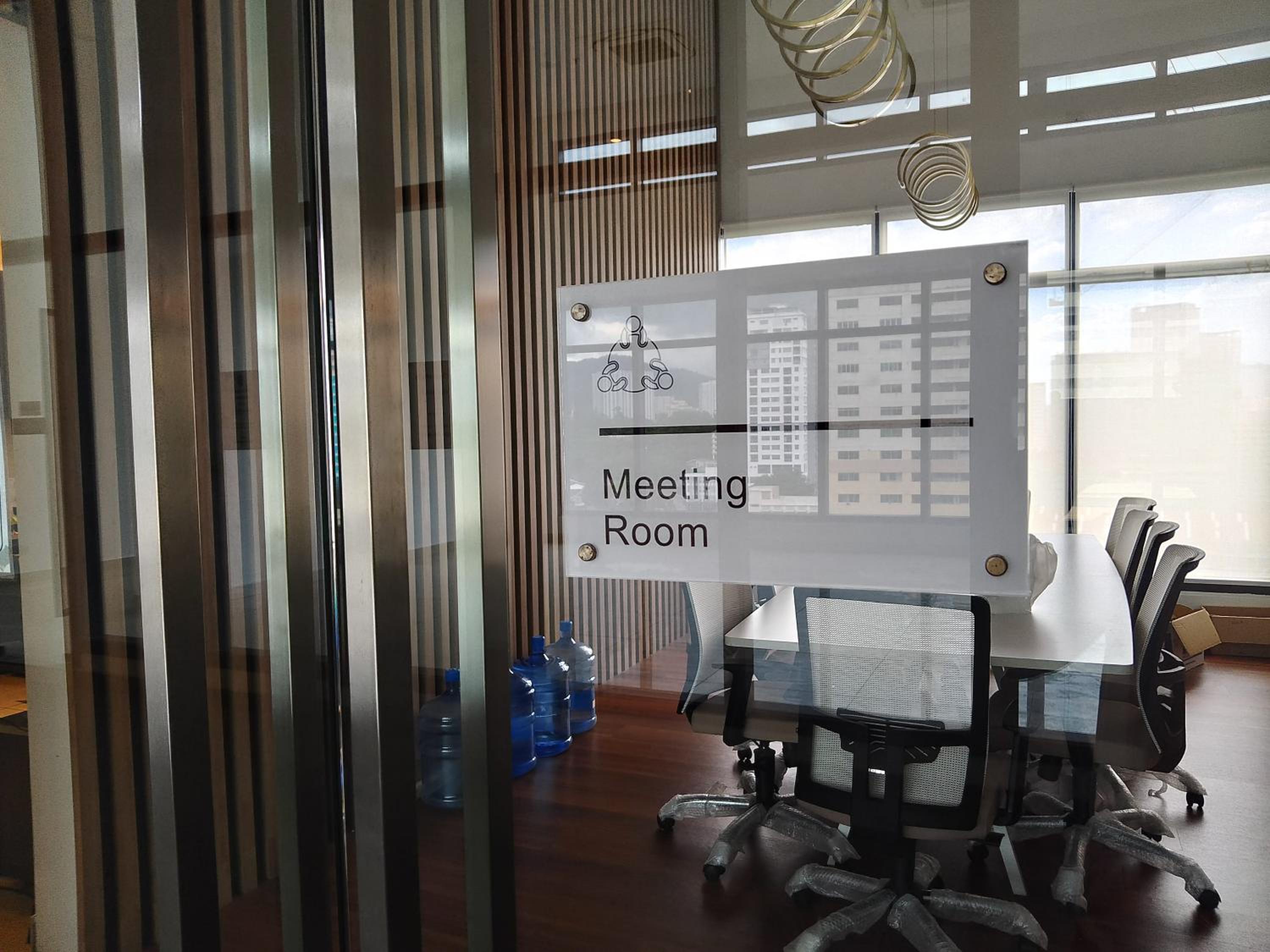 Urban suites Jelutong