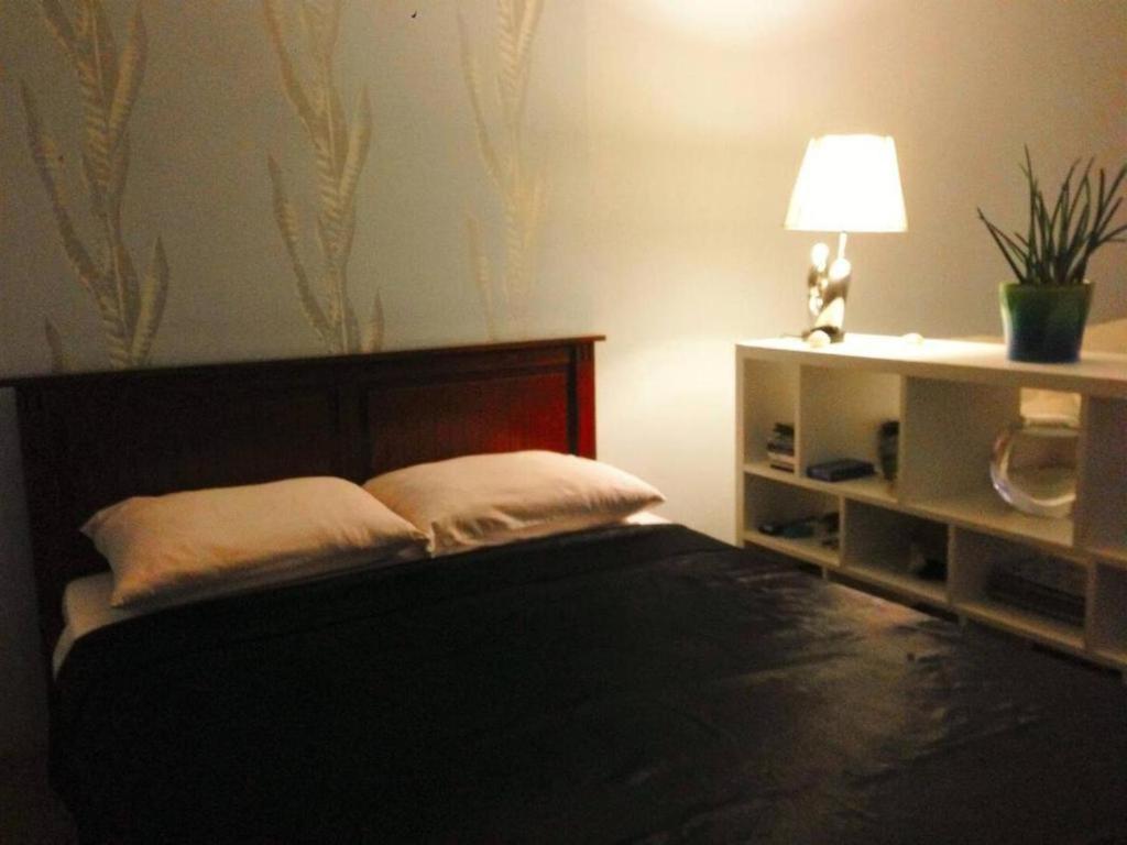 Designer Apartment in Old Town - Free Netflix