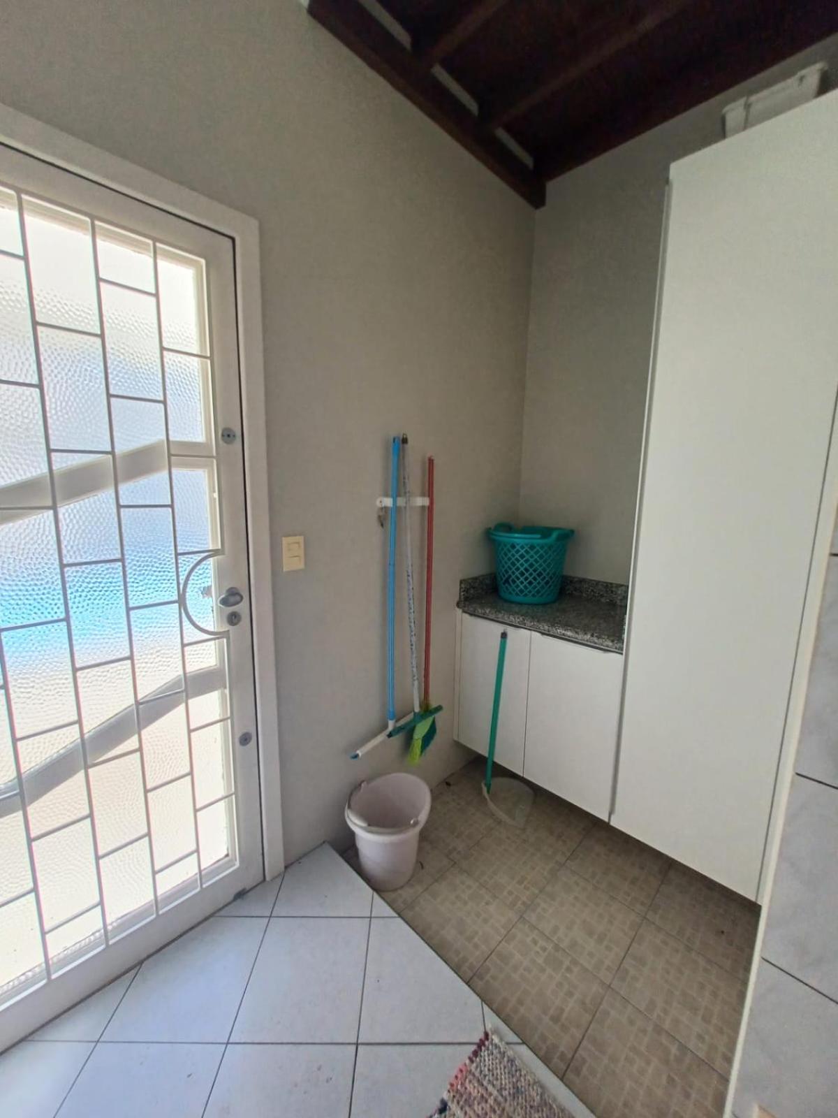Casa Acary