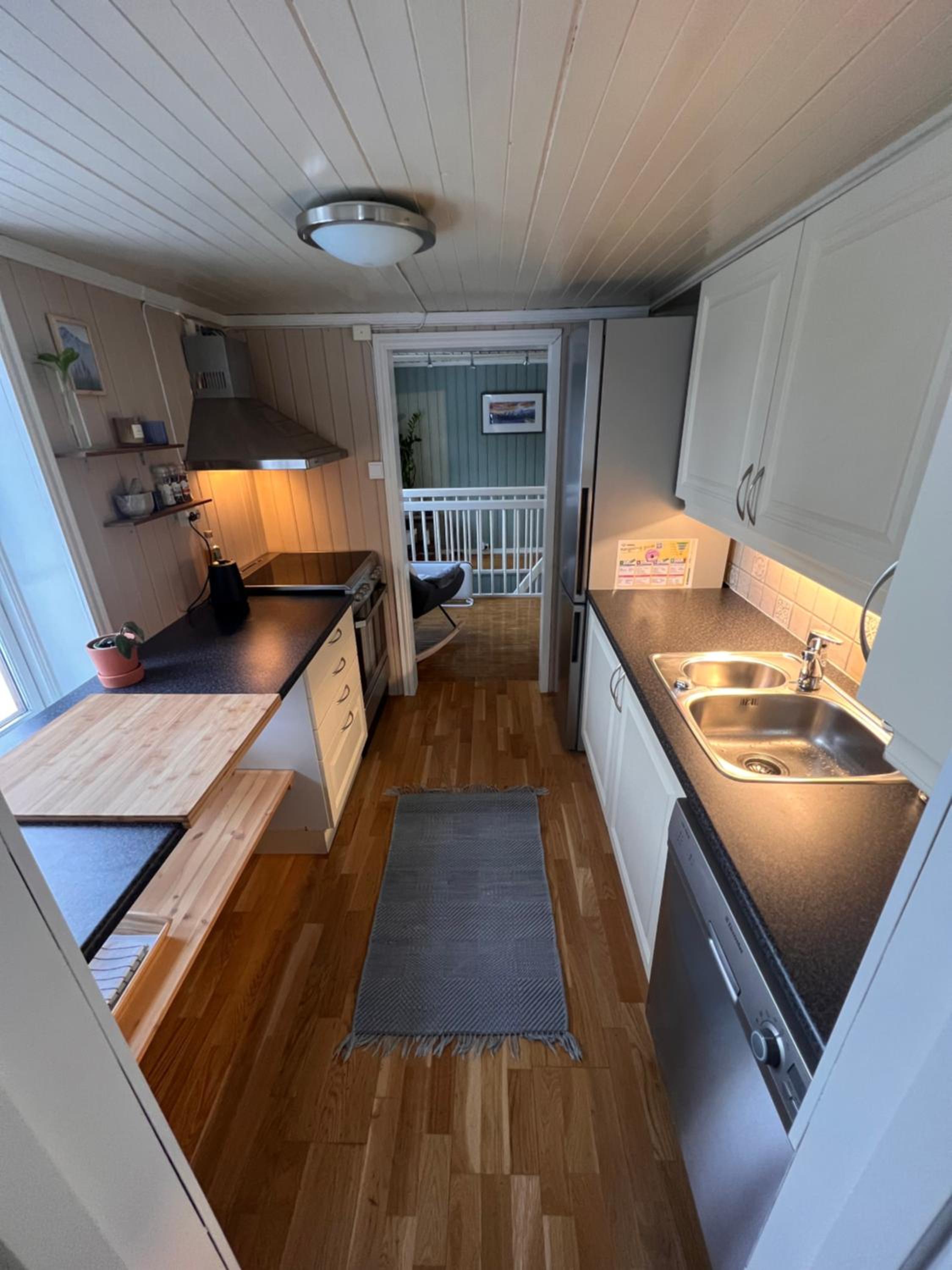 Charming Historic Home Your Ideal Tromsø Getaway view 5