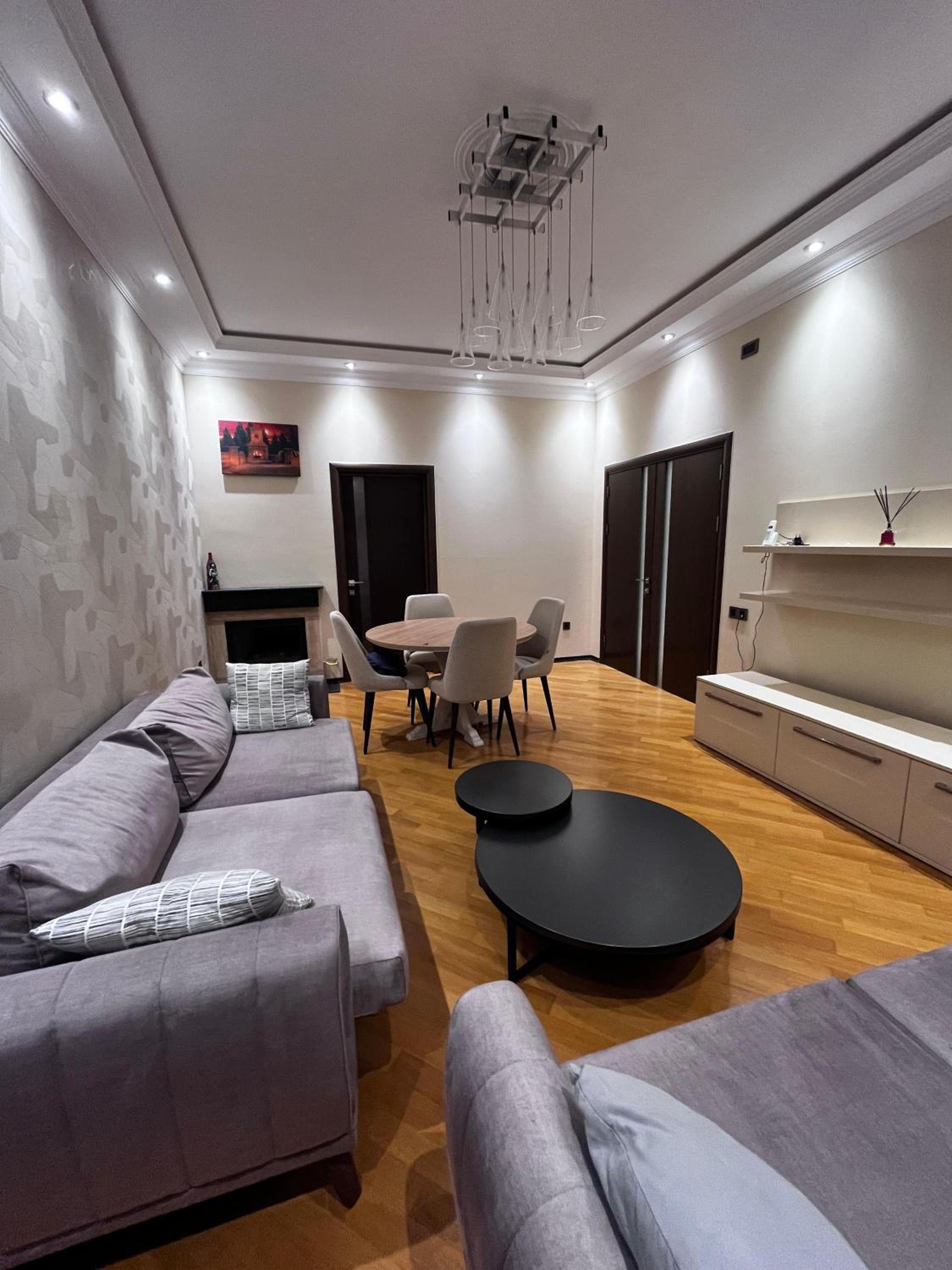 Modern 2BR Cozy Haven on Nizami St with a Balcony
