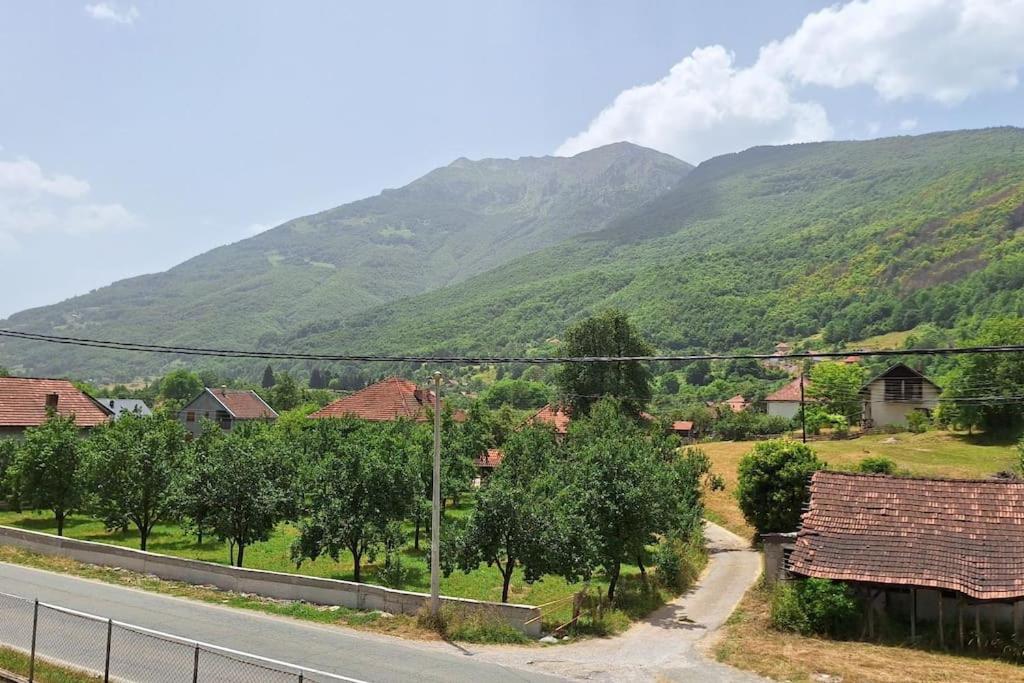 A house under the mountain