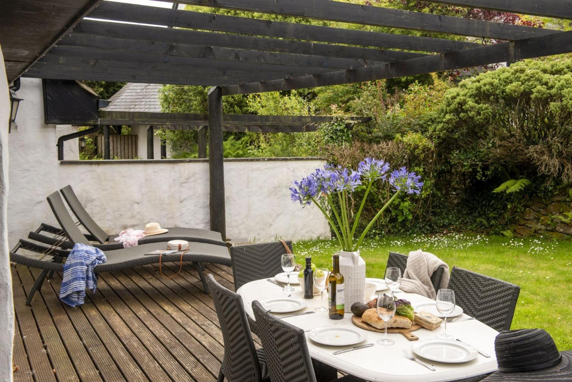 Fuschia, Lodge 15, Hustyns, Wadebridge view 4