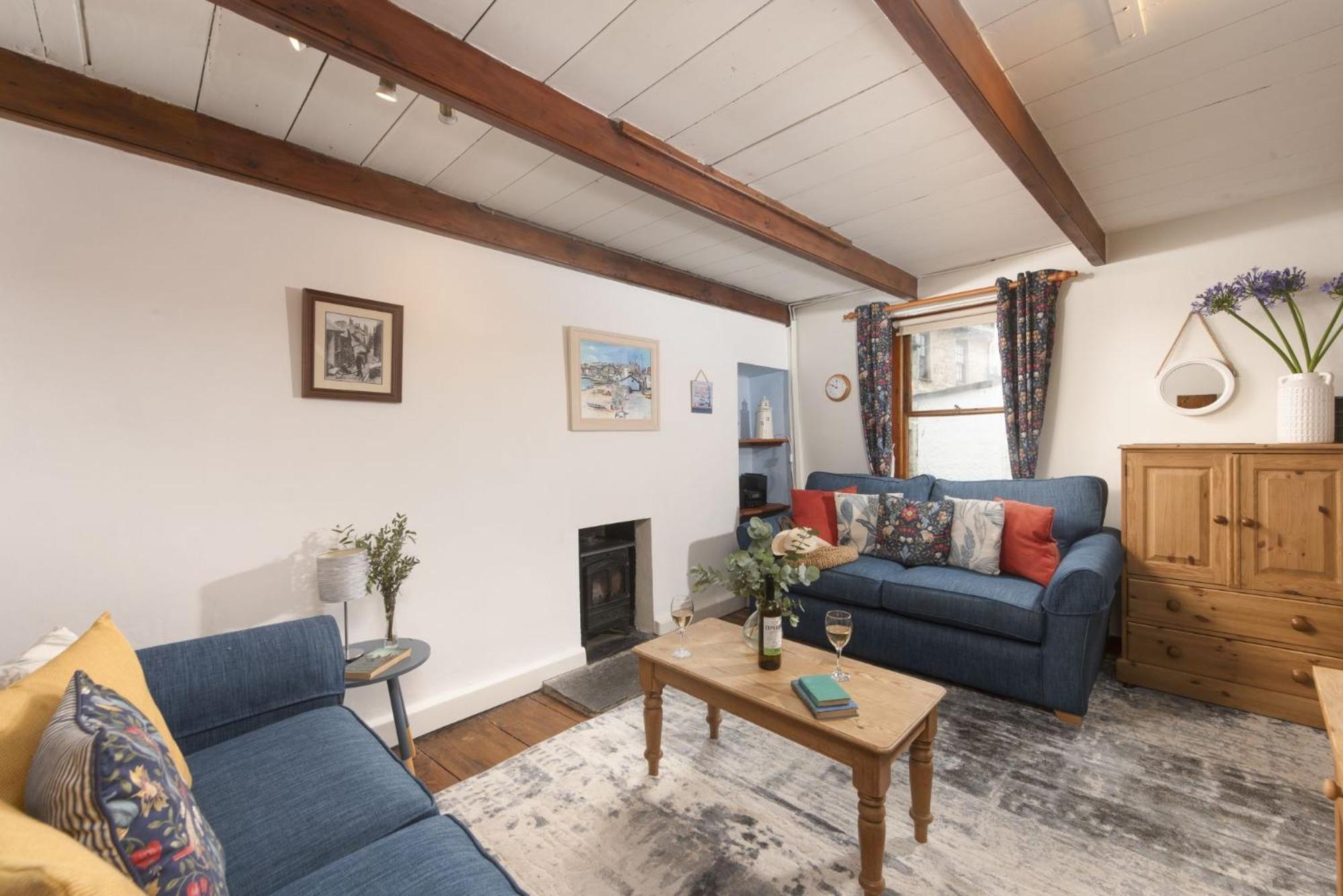 Cosy Cottage in St Ives, Wi-Fi, Pets Accepted view 4